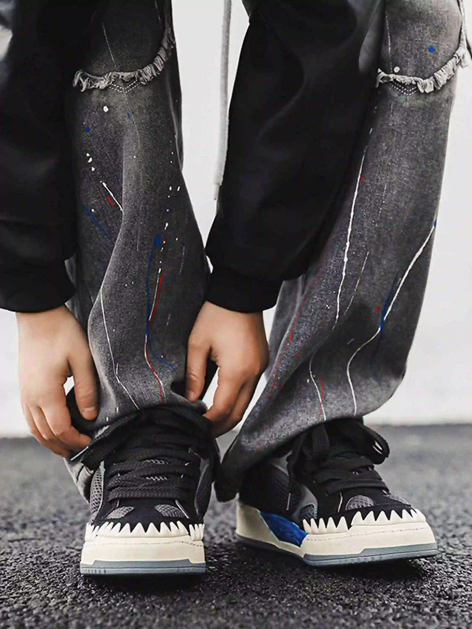 Disguisen Street Rapper Dinosaur Sneakers