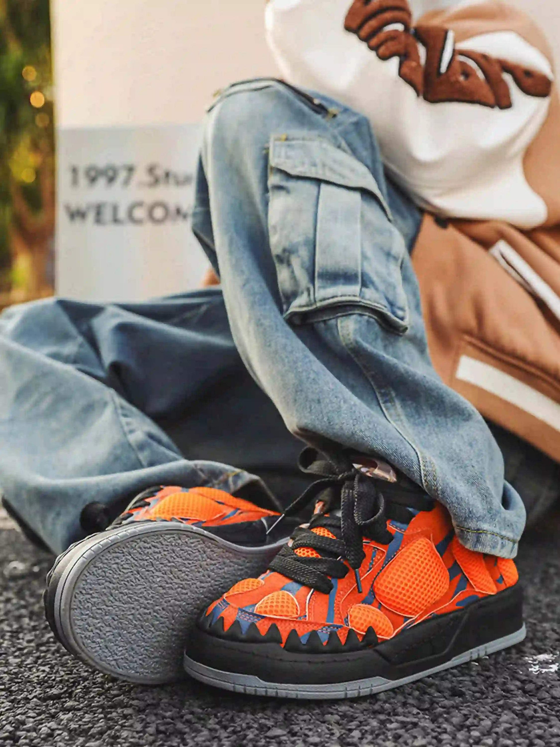 Disguisen Street Rapper Dinosaur Sneakers