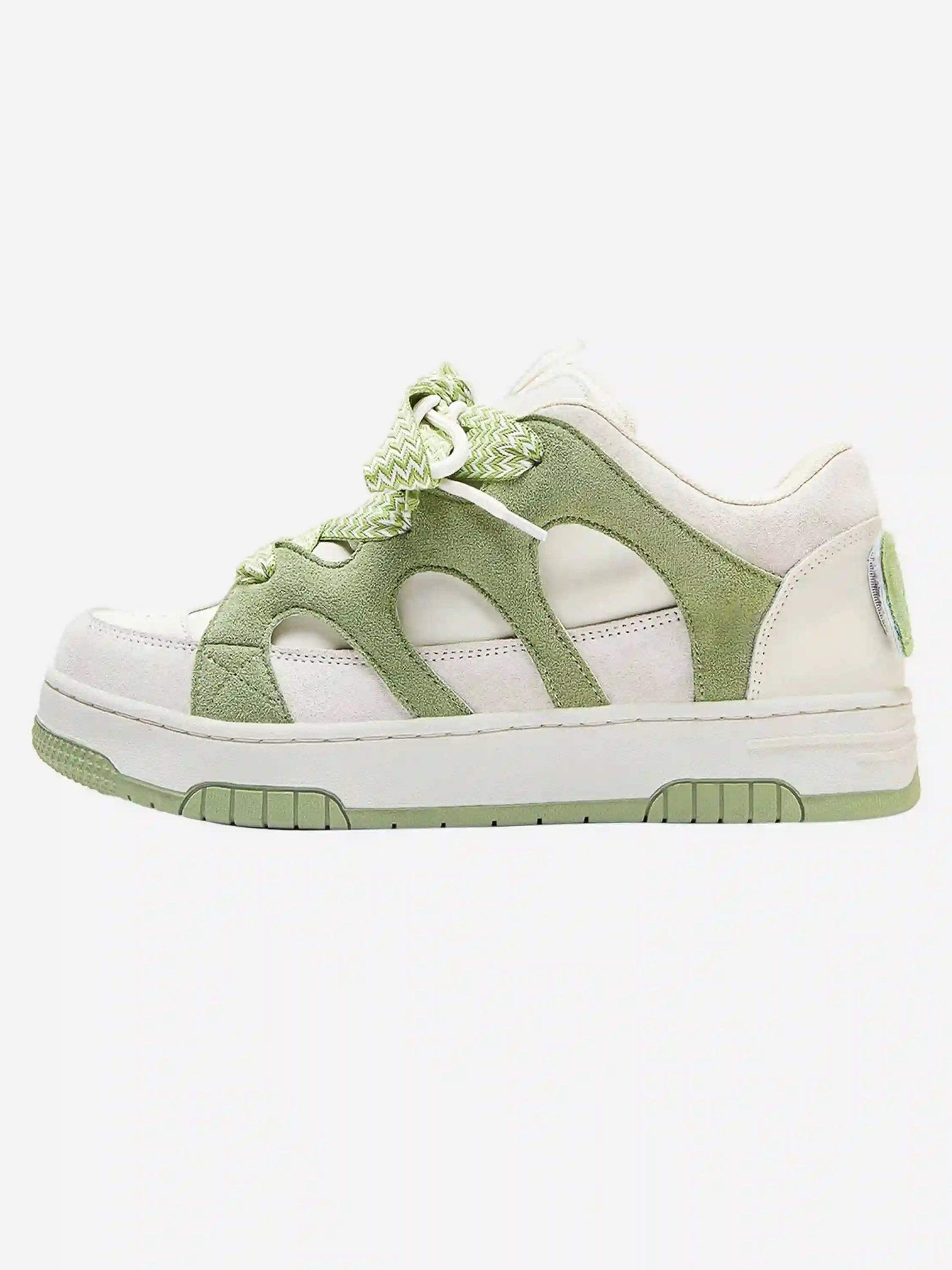 Disguisen Street Rap Sneakers With Thick Sole Structure Design