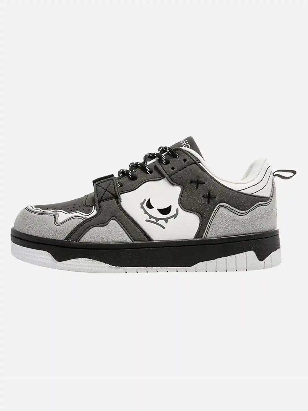 Disguisen Fashionable And Versatile Sports Board Shoes