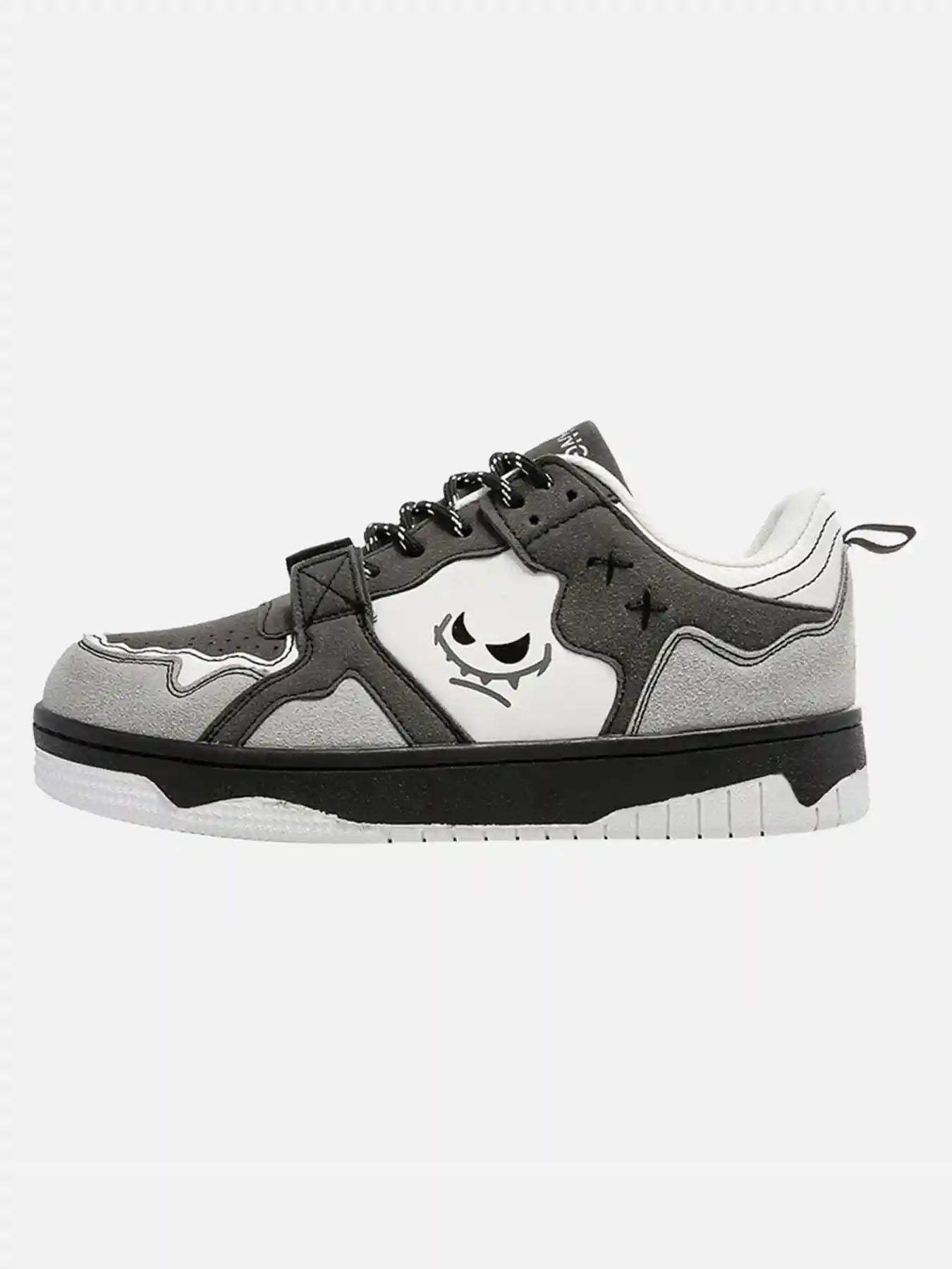 Disguisen Fashionable And Versatile Sports Board Shoes