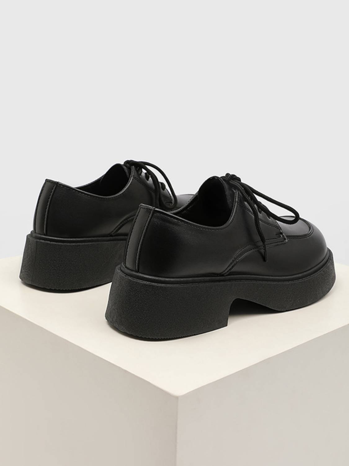 Classic Derby Lace-up Shoes
