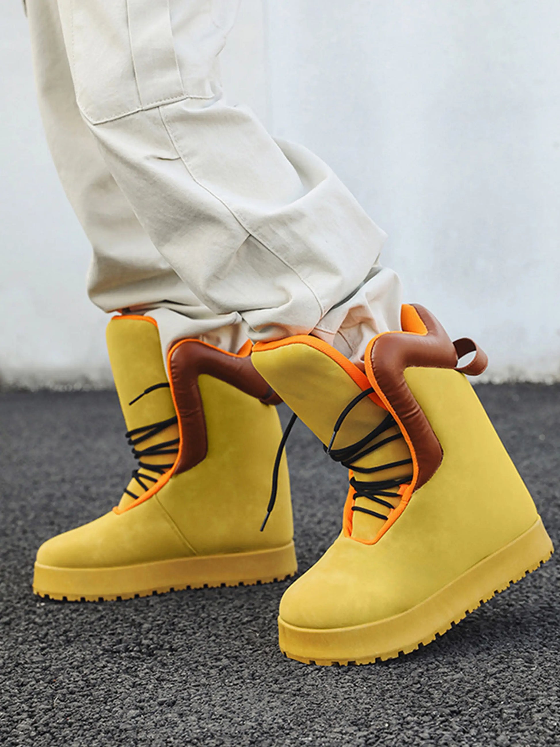 Contrasting Color Chunky Breadboard Boots