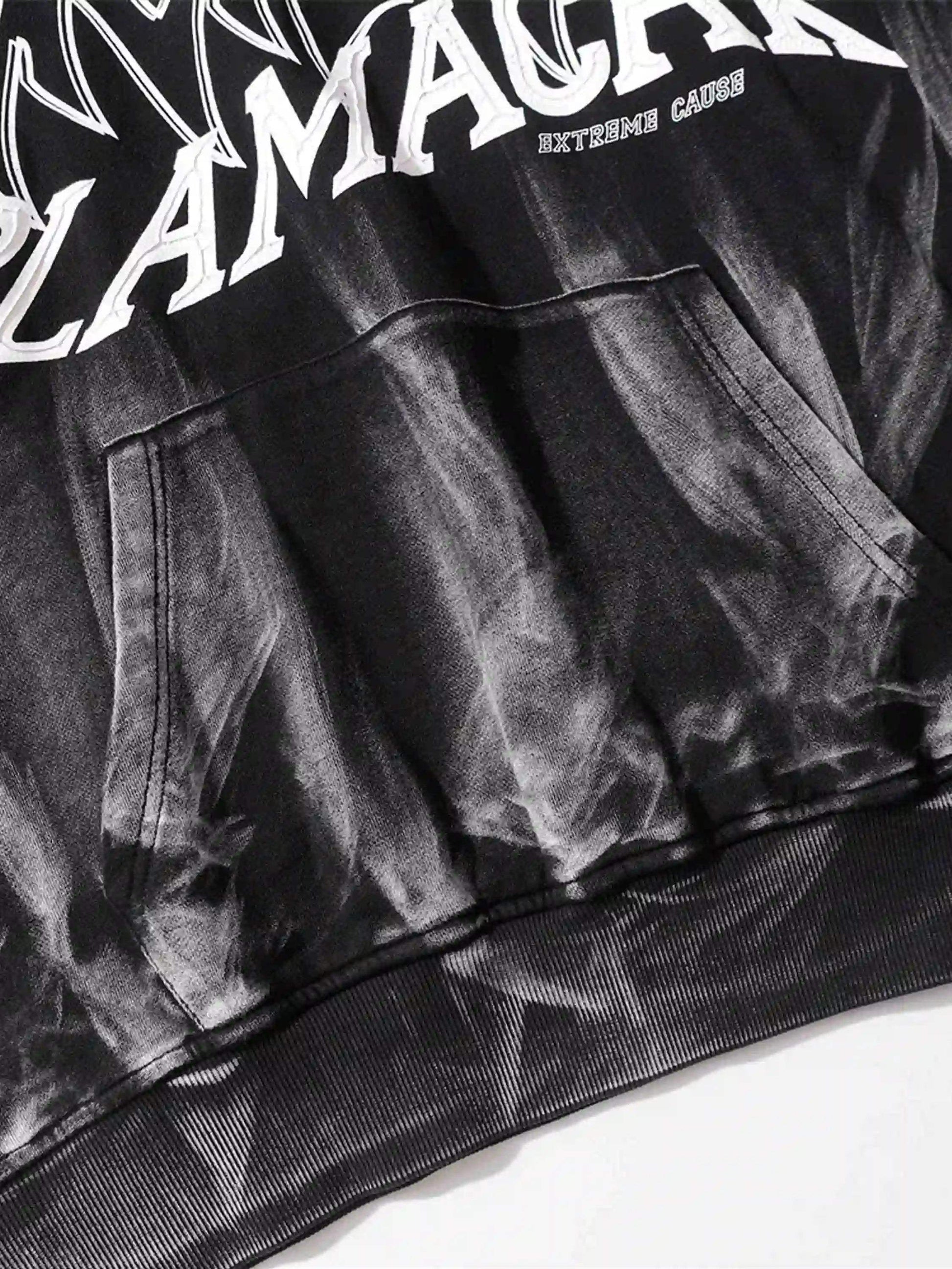 Disguisen American Style Dark Letter Graffiti Hoodie