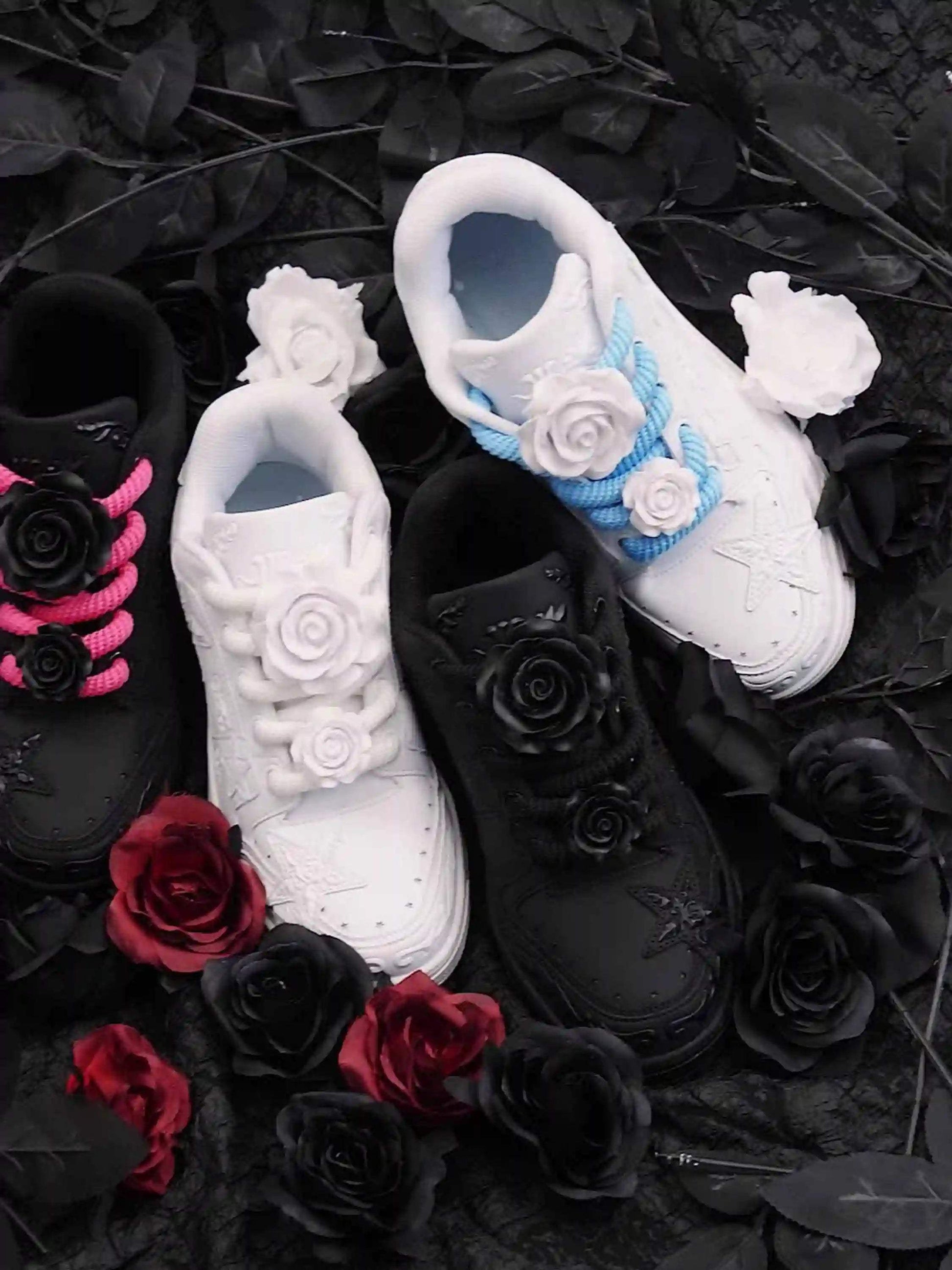 Disguisen Hip-Hop Star Embossed Sneakers