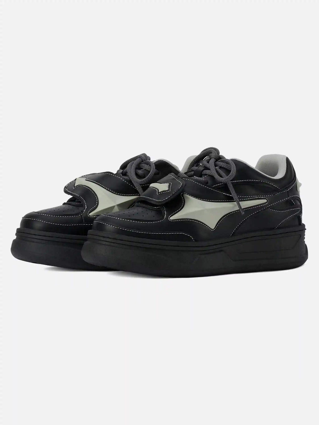 Disguisen Couple Design Four Pointed Star Sneakers