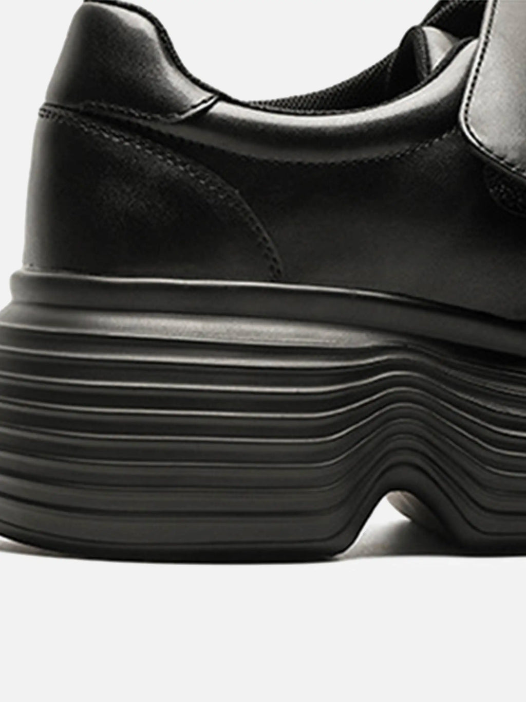 Disguisen Square Toe Paste Shoes