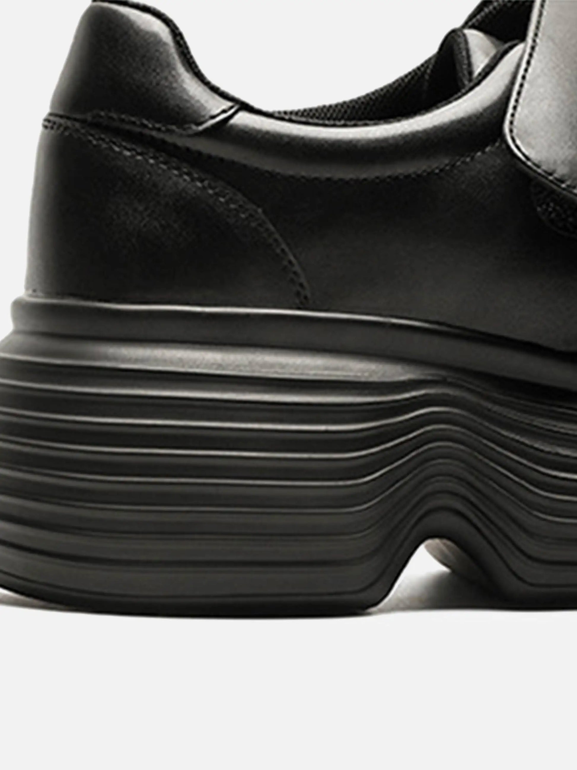 Disguisen Square Toe Paste Shoes