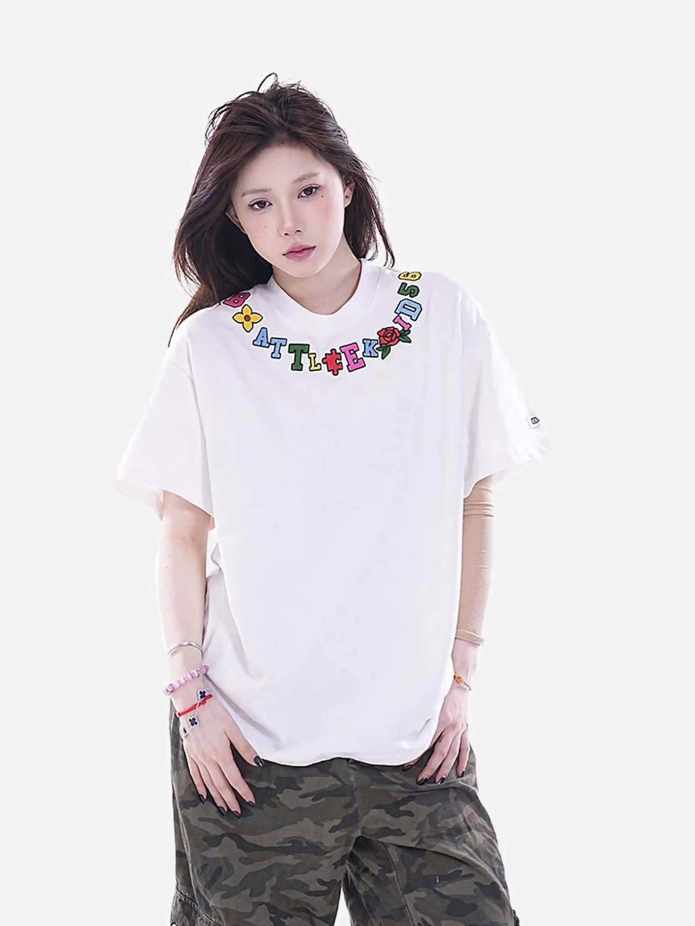Disguisen Colorful Letter Embroidered T-Shirt