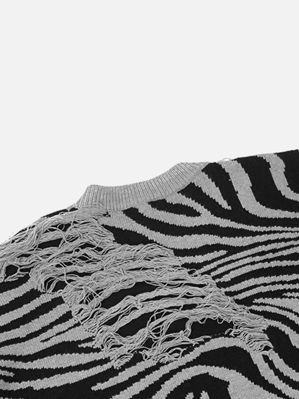 Disguisen Ripped Zebra Pattern Sweater