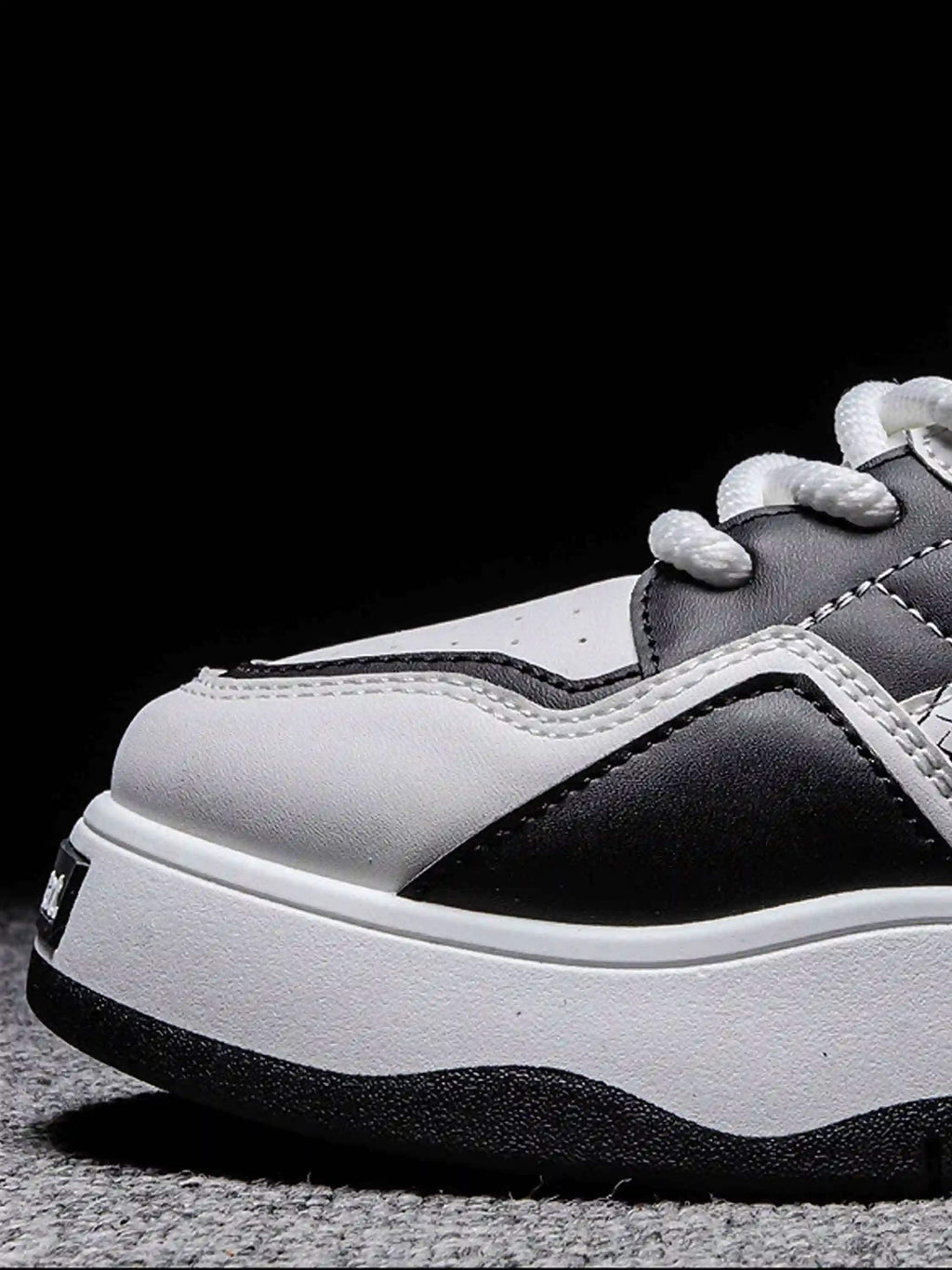 Disguisen American Street Style Casual Shoes