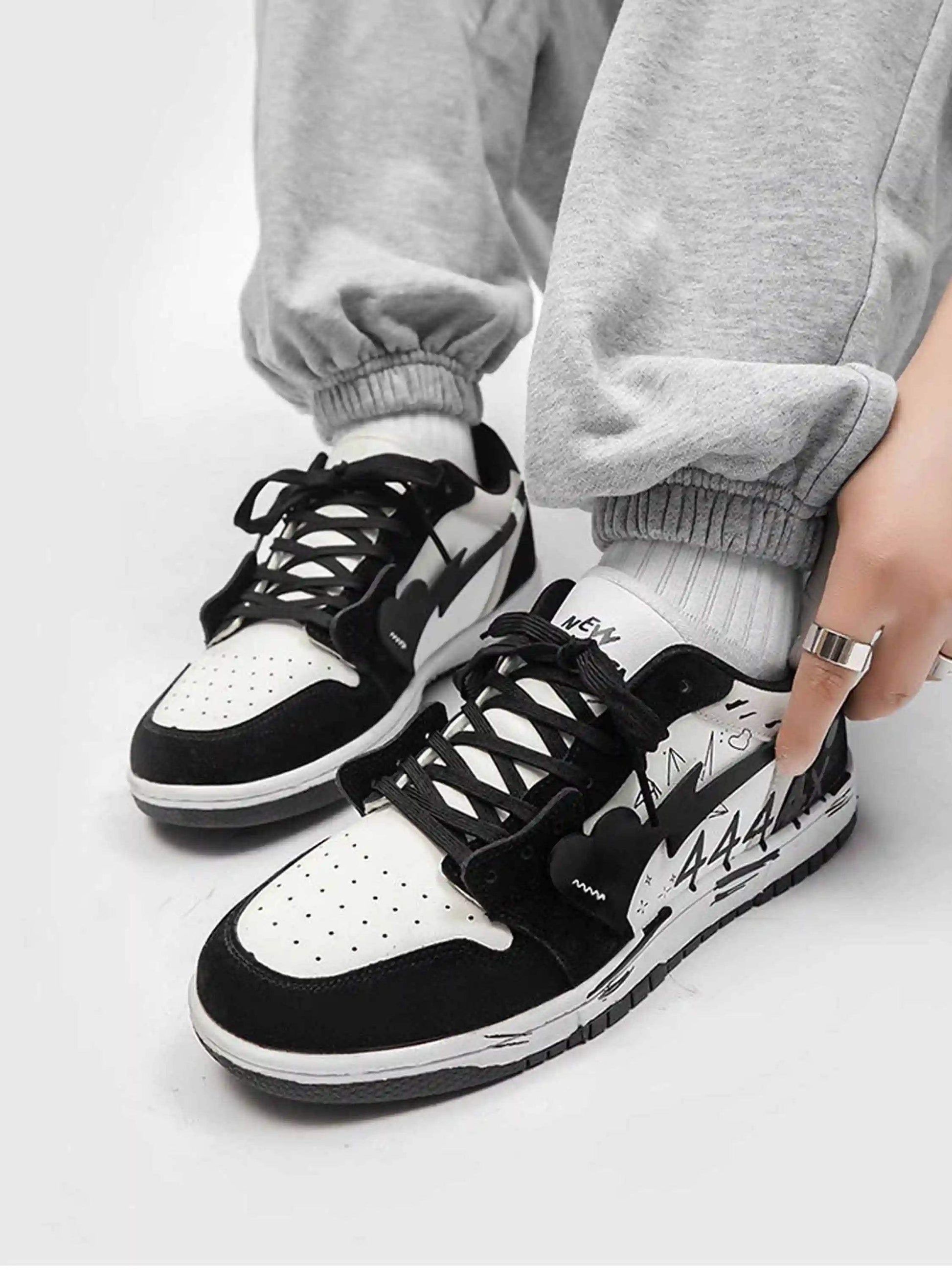 Disguisen Hip-Hop Street Graffiti Skateboard Shoes