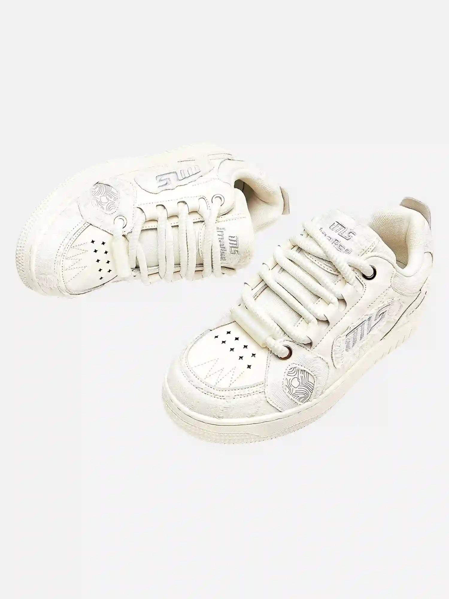 Disguisen American Trendy Embroidered Letter Sneakers
