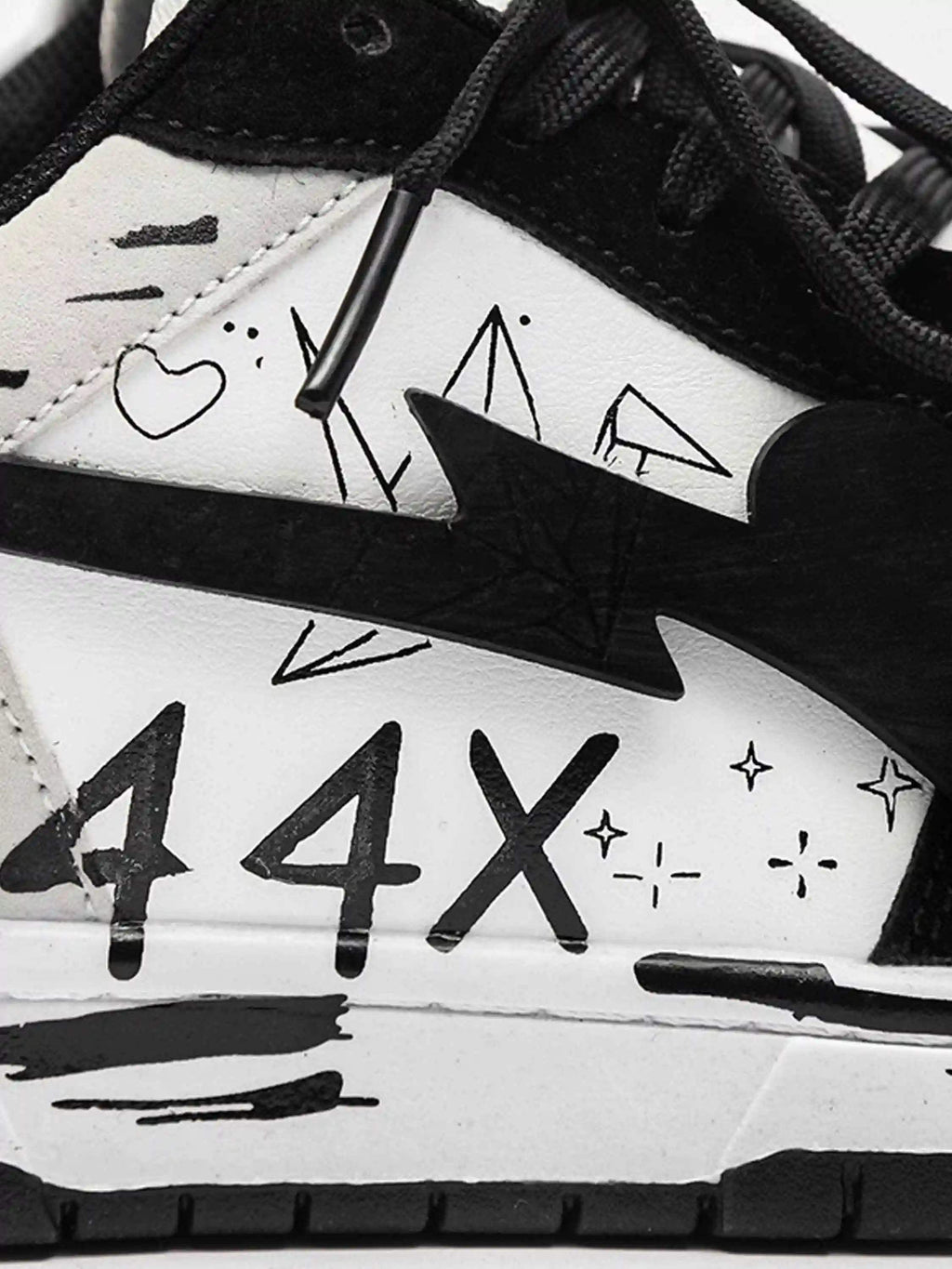 Disguisen Hip-Hop Street Graffiti Skateboard Shoes