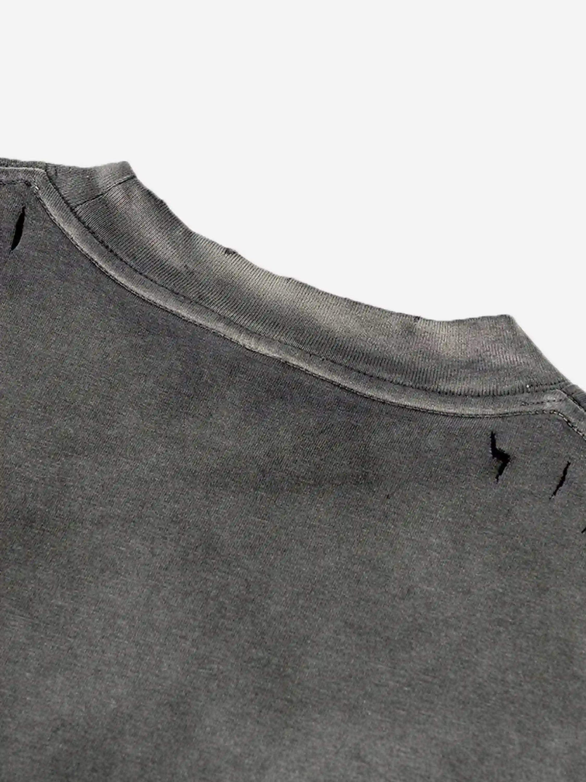 Disguisen Hip-Hop Distressed T-Shirt