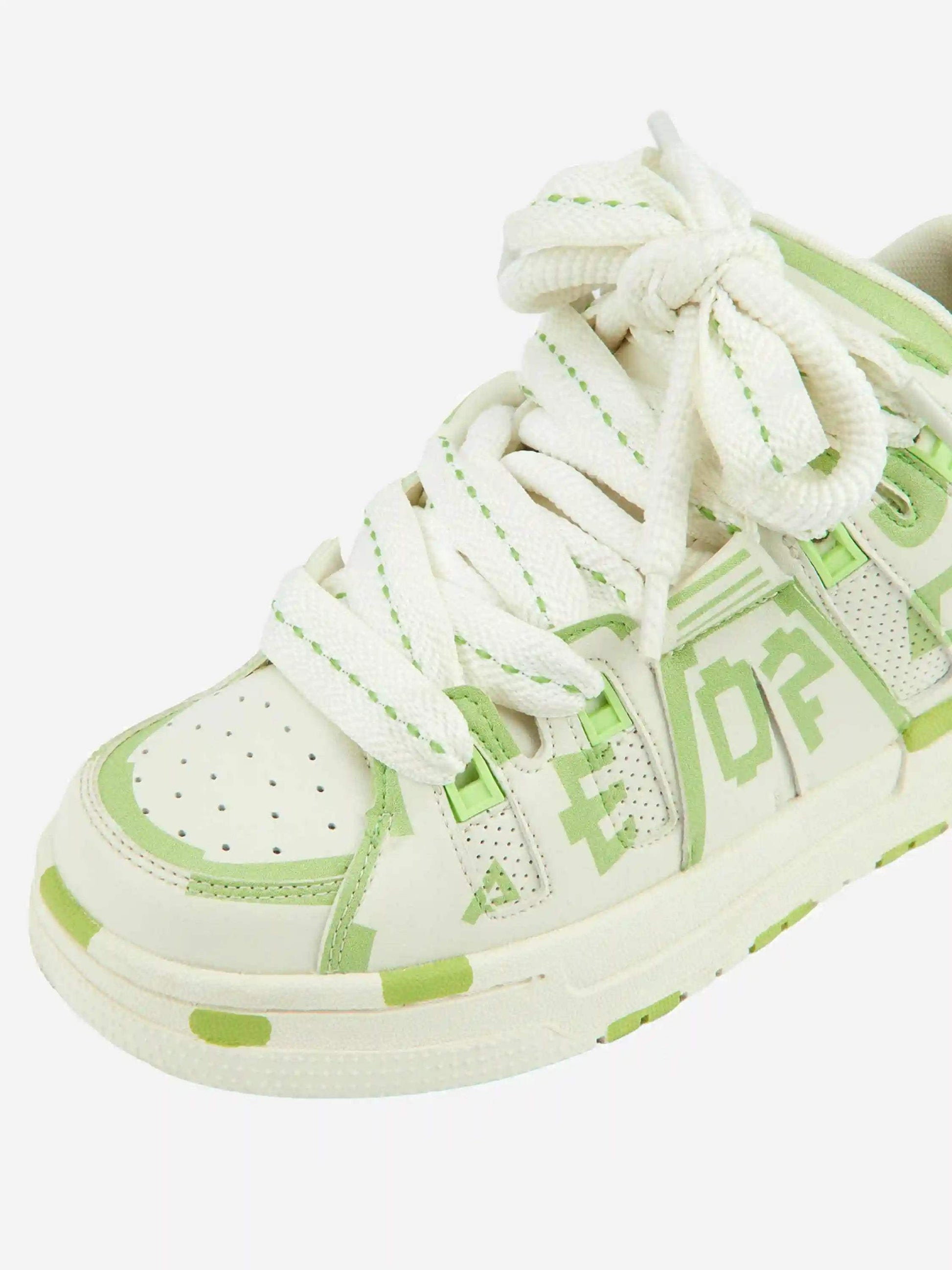 Disguisen High Street Versatile Couple Shoes
