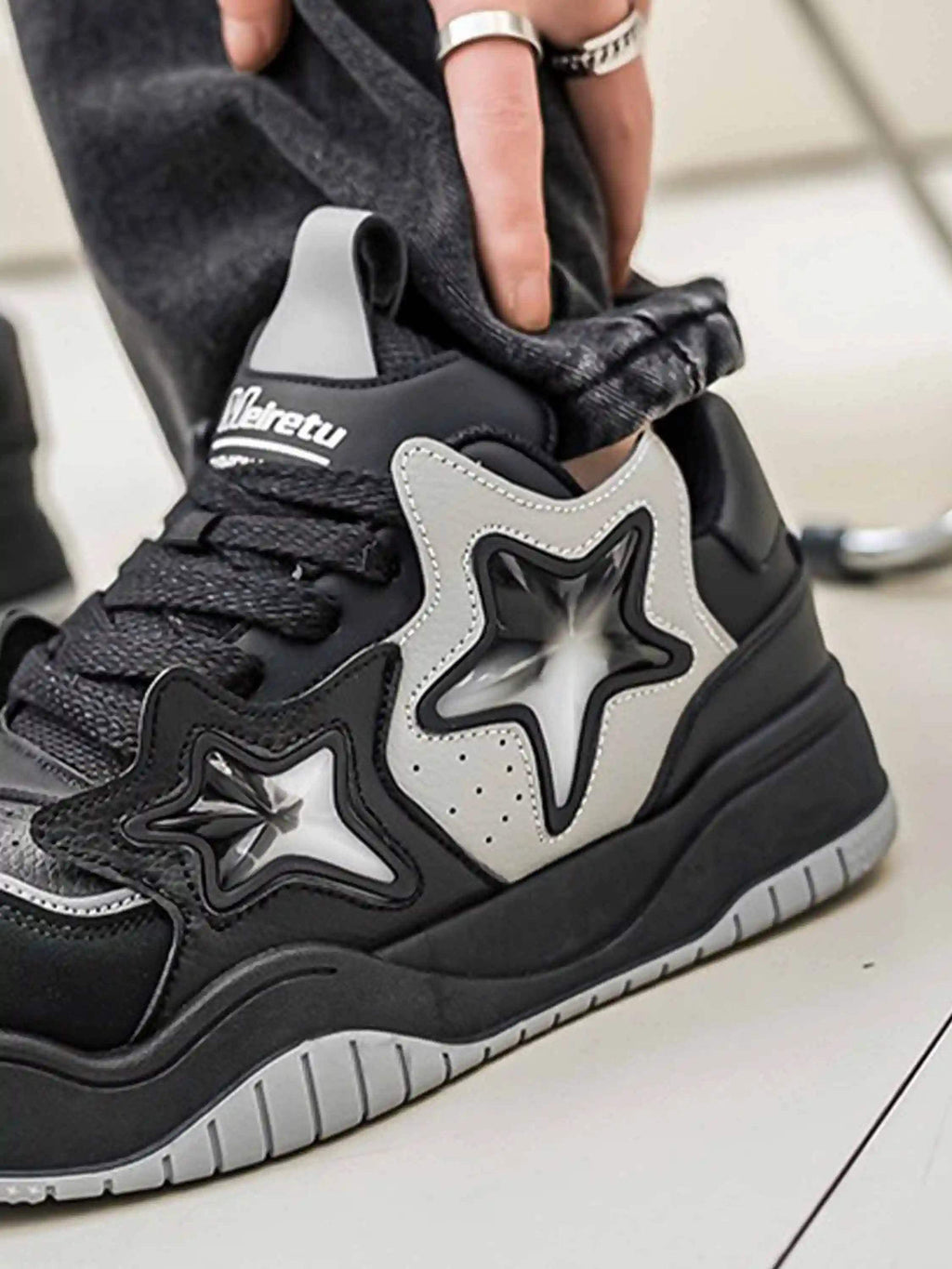 Disguisen American Niche Star Design Sneakers