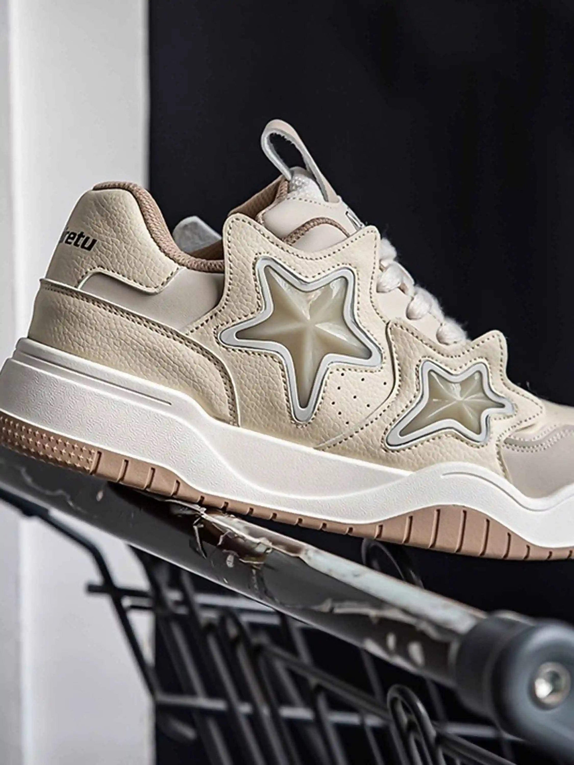 Disguisen American Niche Star Design Sneakers