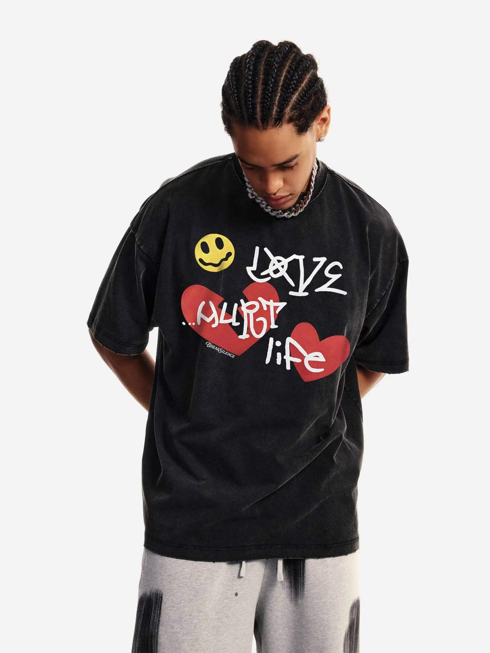 Disguisen Love Hand-Painted Graffiti T-Shirt