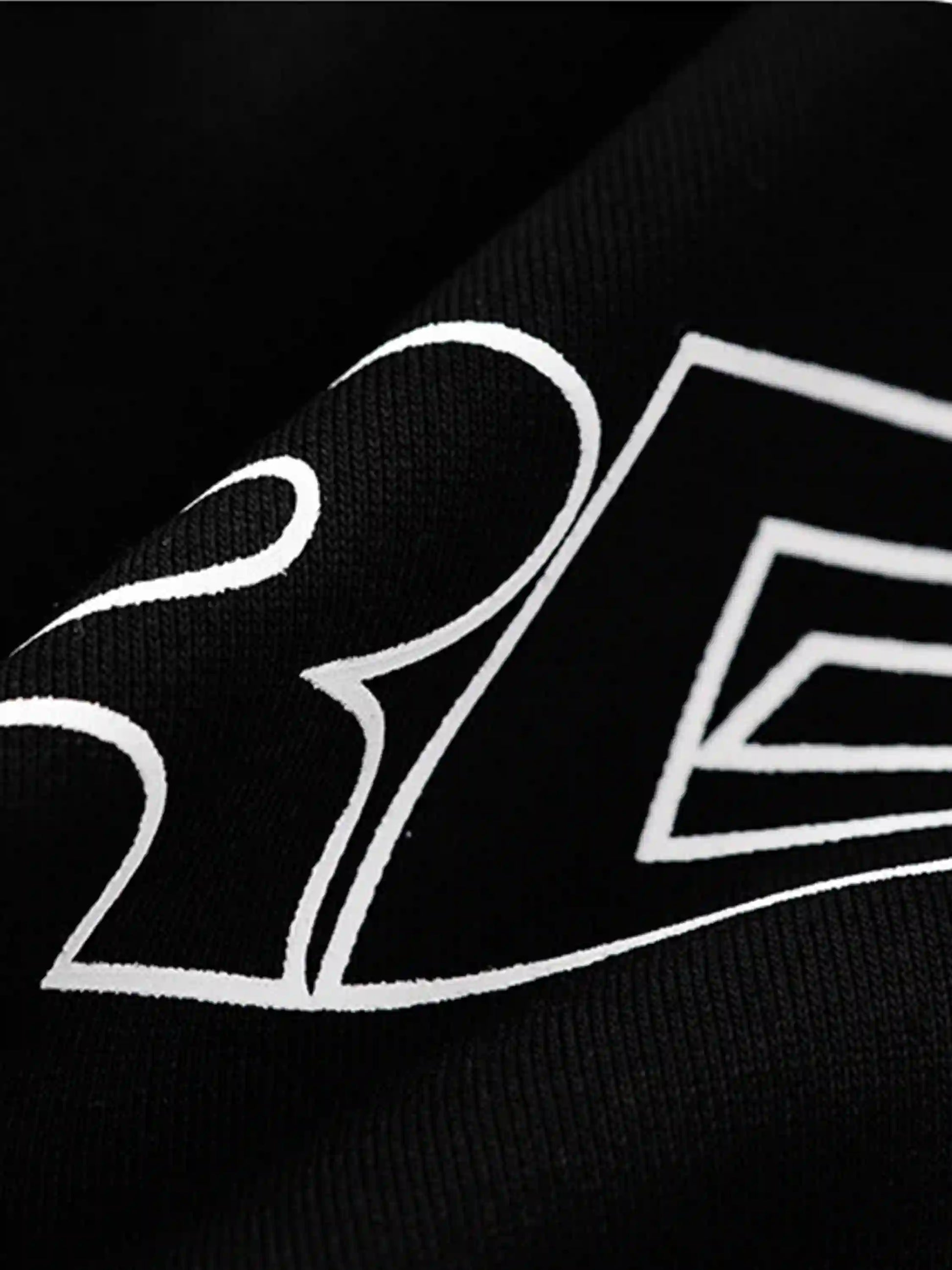Disguisen Letter Print Line Design Hoodie