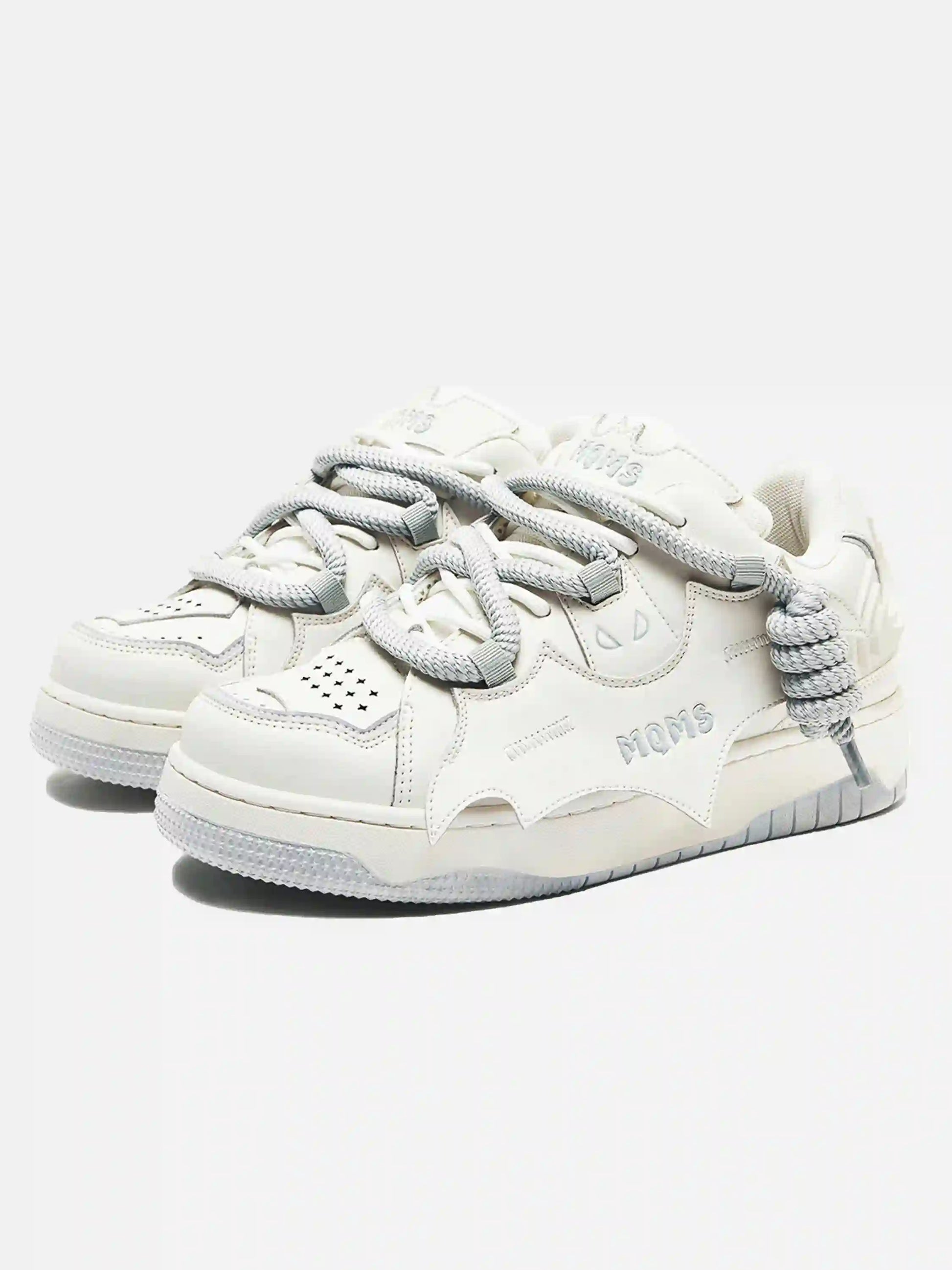 Disguisen Bat Bond Sneakers
