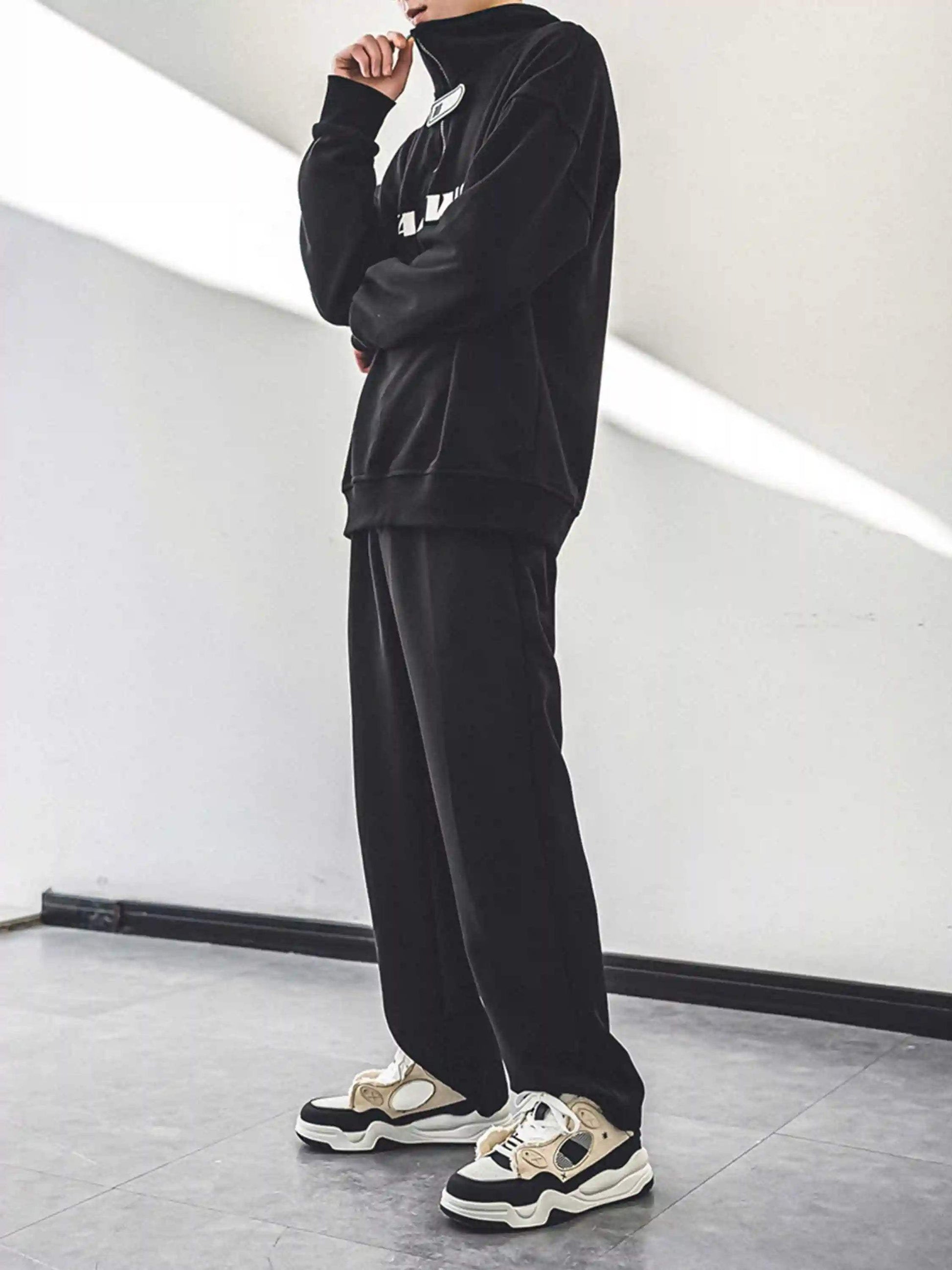 Disguisen Black And White Contrast Thick Bottom Bread Sneakers