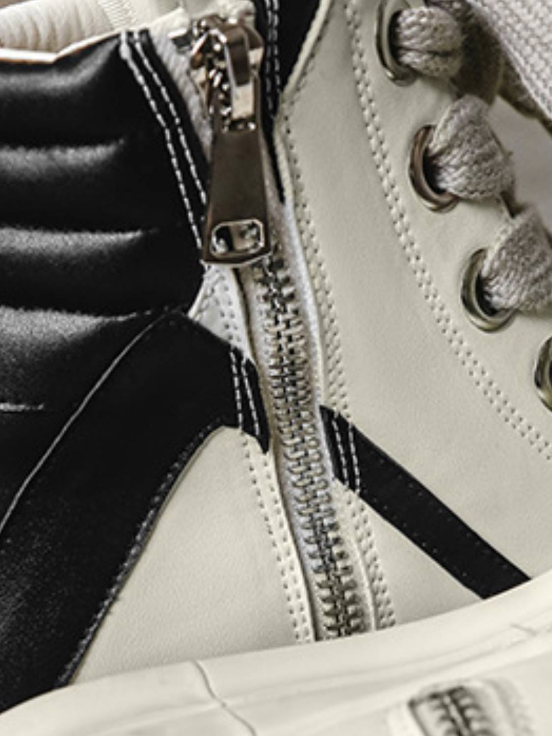 Contrast Color High Tongue Shoes