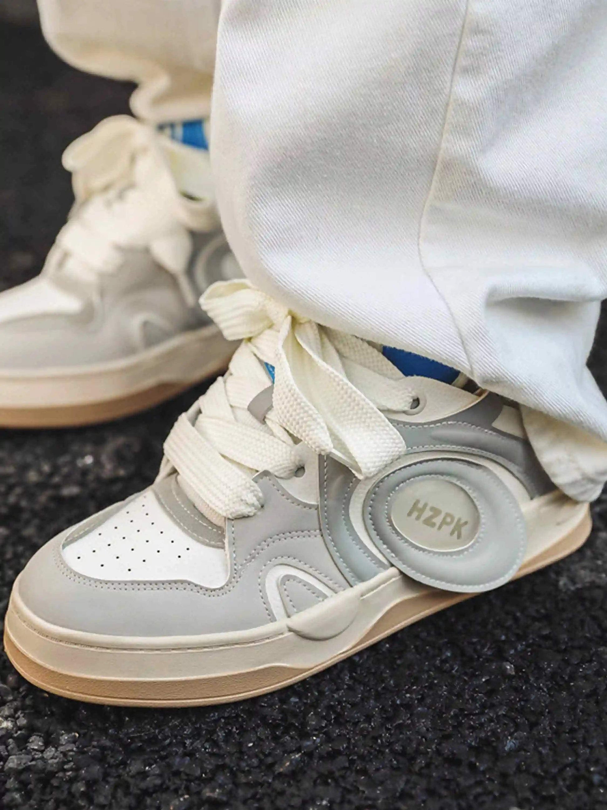 Disguisen Personalized American Hip-Hop Bread Shoes