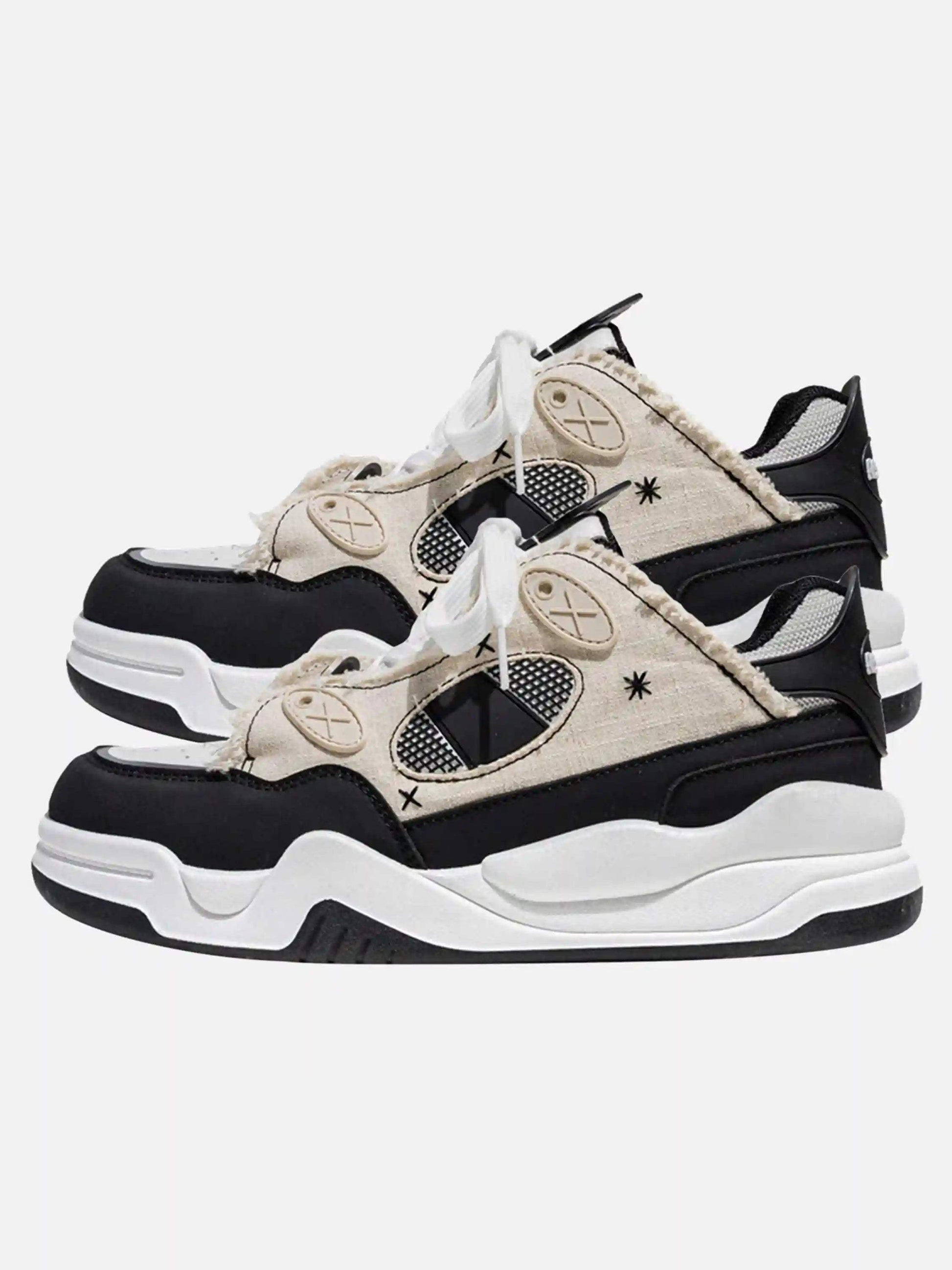 Disguisen Black And White Contrast Thick Bottom Bread Sneakers