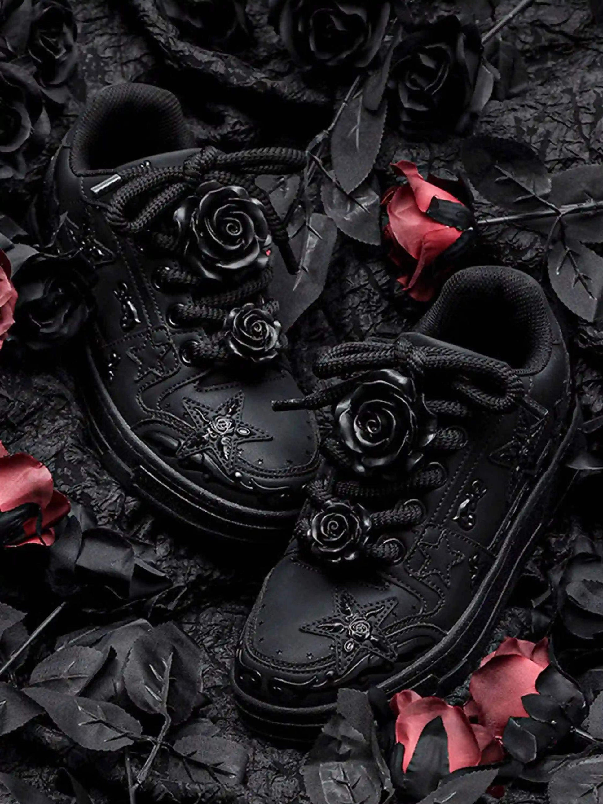 Disguisen Hip-Hop Star Embossed Sneakers