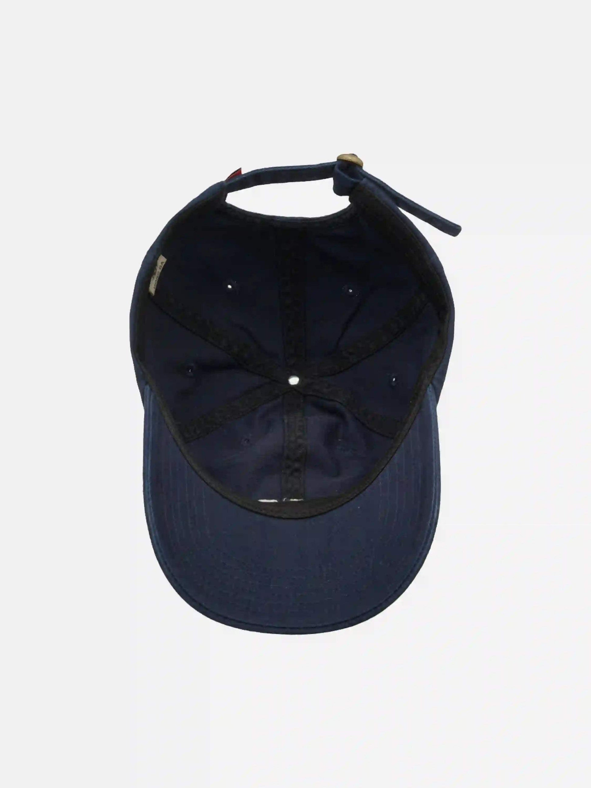 Disguisen Street Gothic Letter Embroidered Baseball Cap