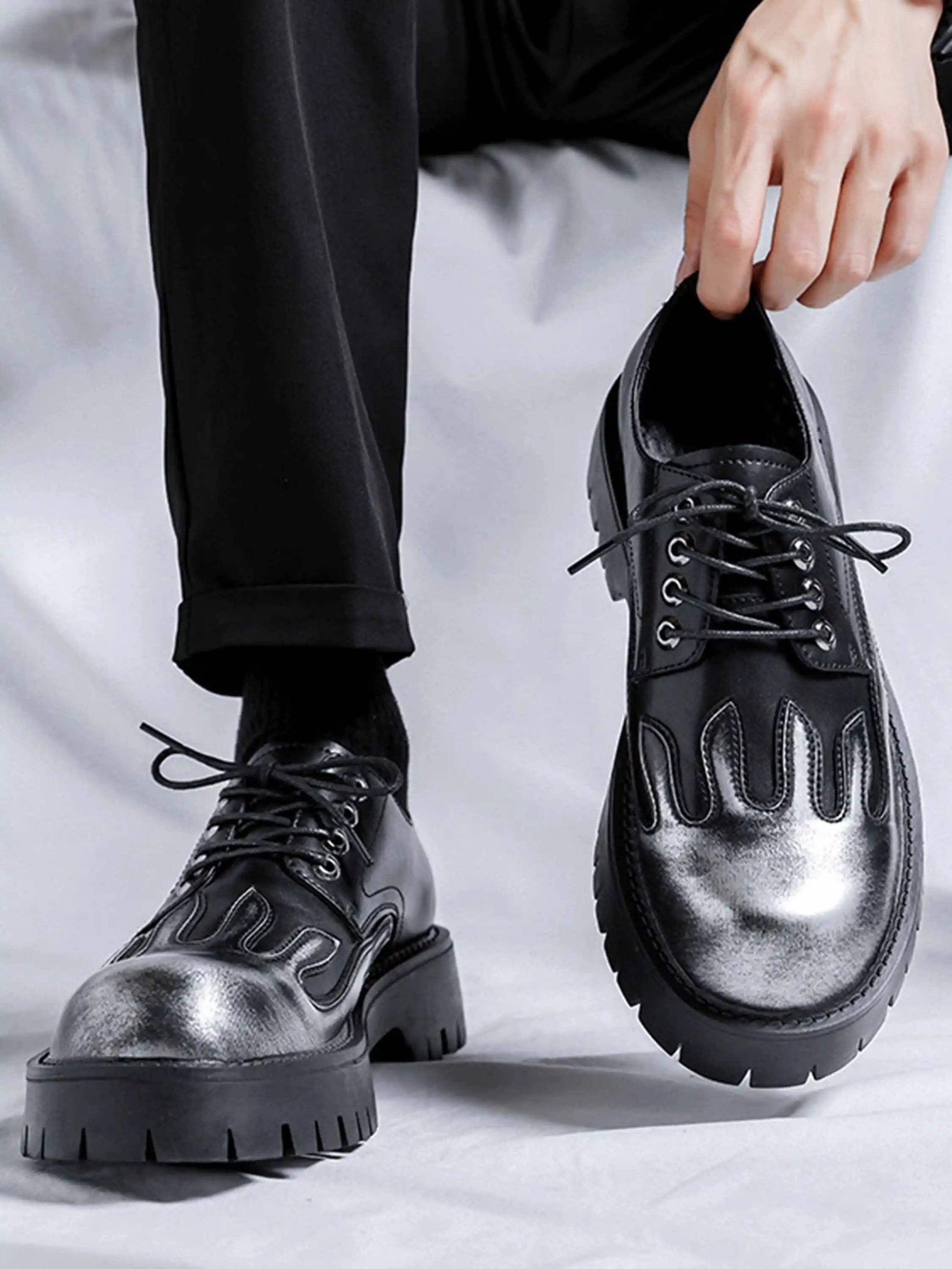 Disguisen Unique Silver Flame Derby Shoes