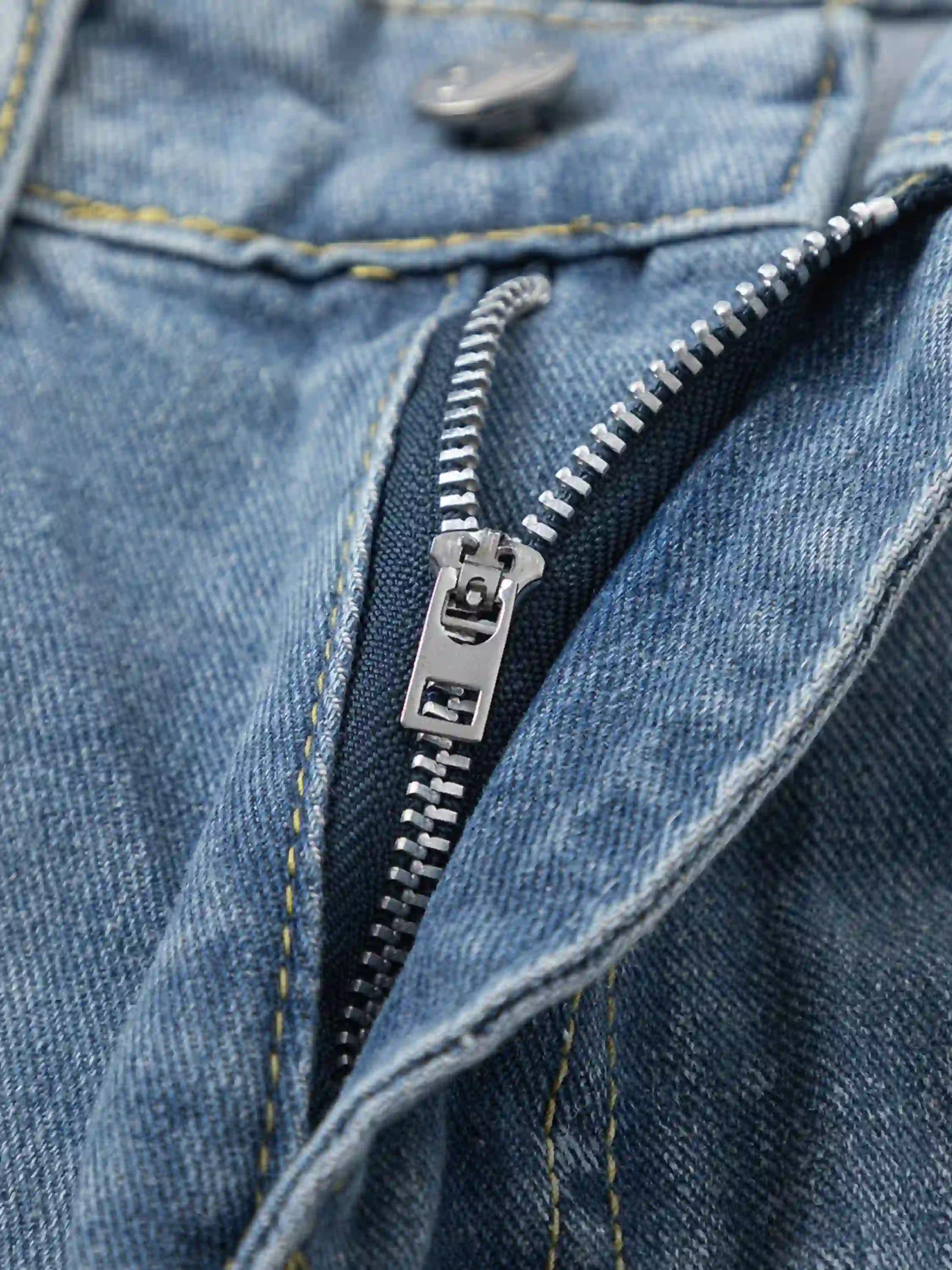 Disguisen American Hip-Hop Painted Personalized Jeans