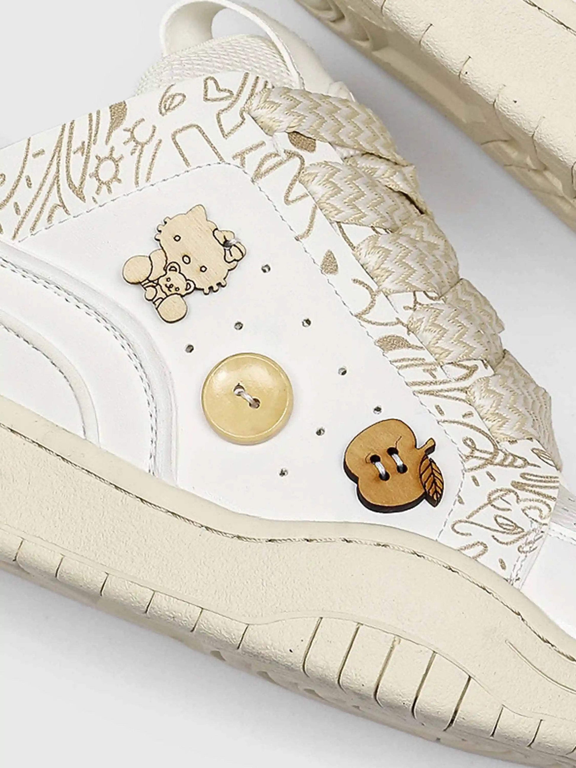 Disguisen Cartoon Thick-Soled Bread Button Shoes