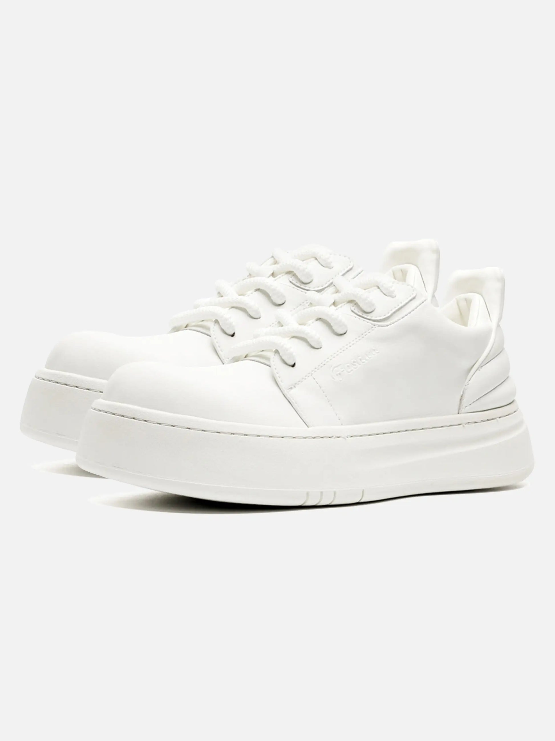 Disguisen Solid Color Thick Sole Shoes