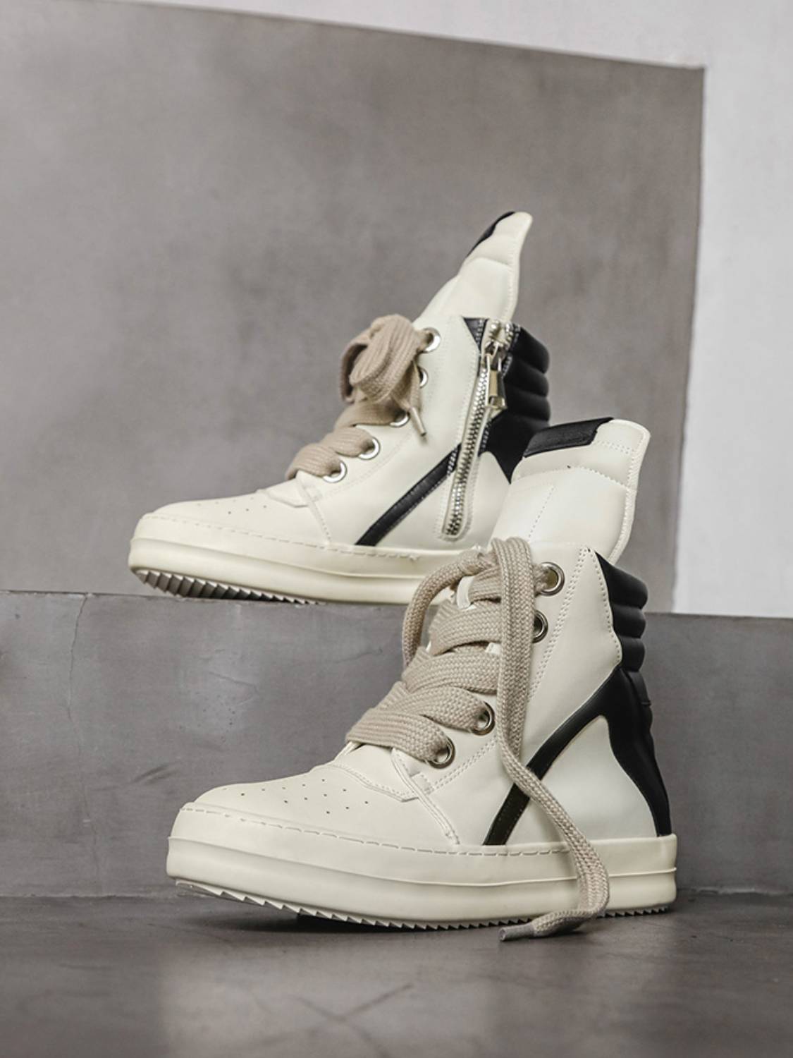 Contrast Color High Tongue Shoes