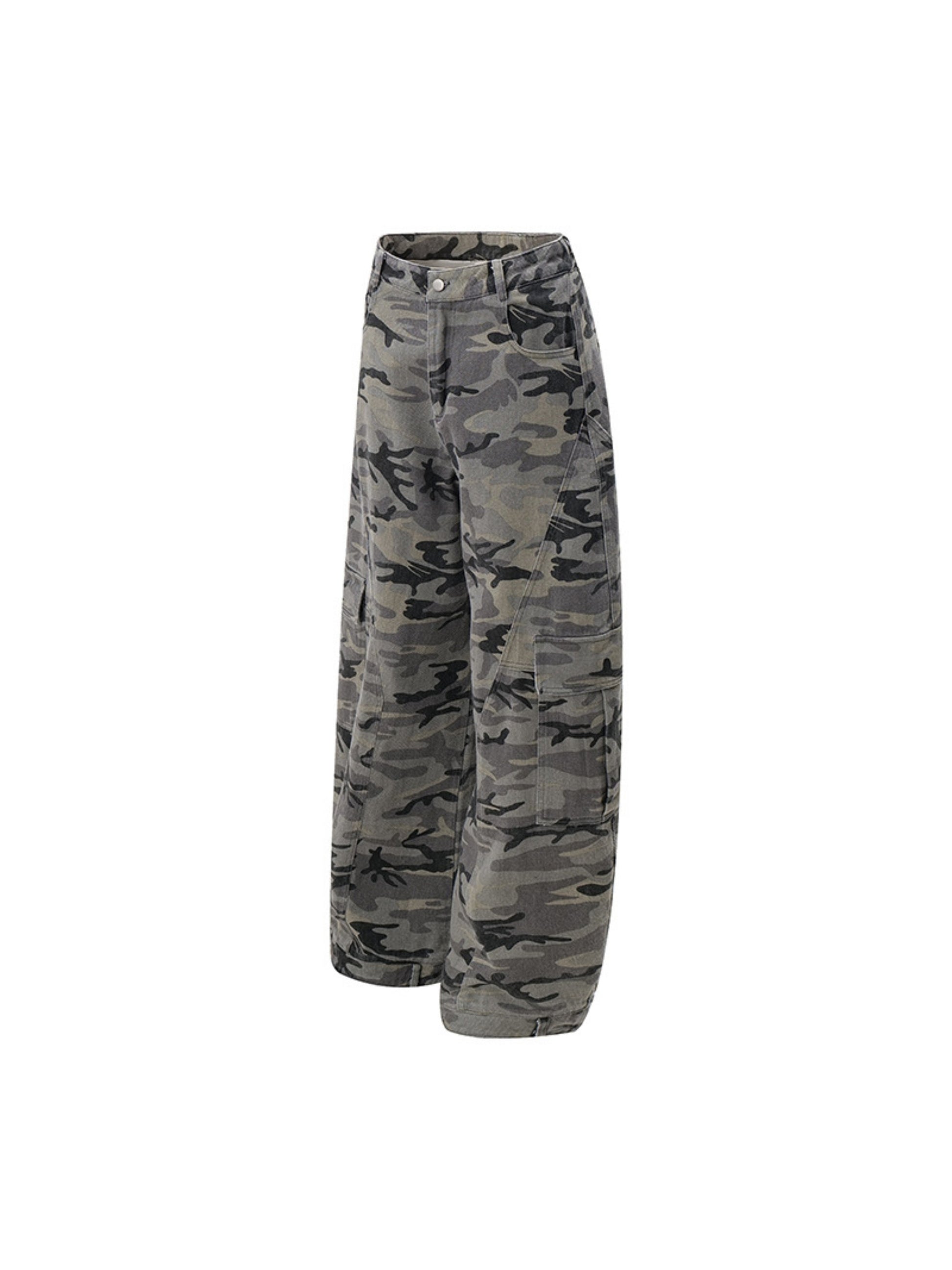 Curved Leg Paneled Camouflage Cargo Pants