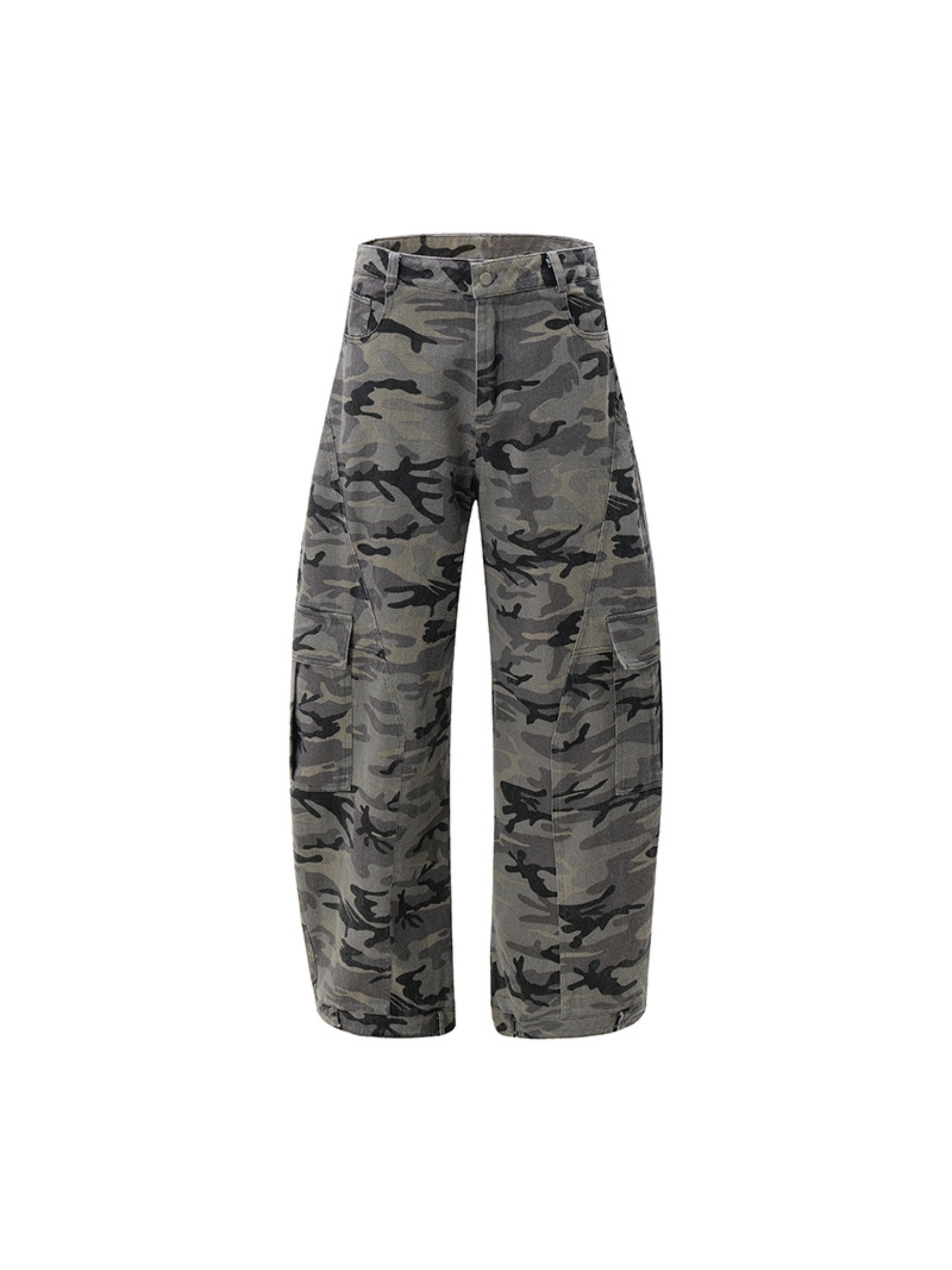 Curved Leg Paneled Camouflage Cargo Pants
