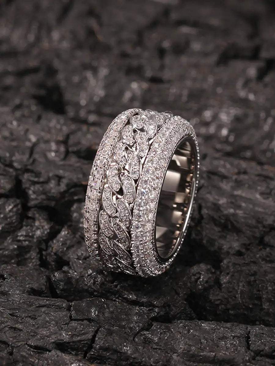 Disguisen Full Diamond Spinnable Ring