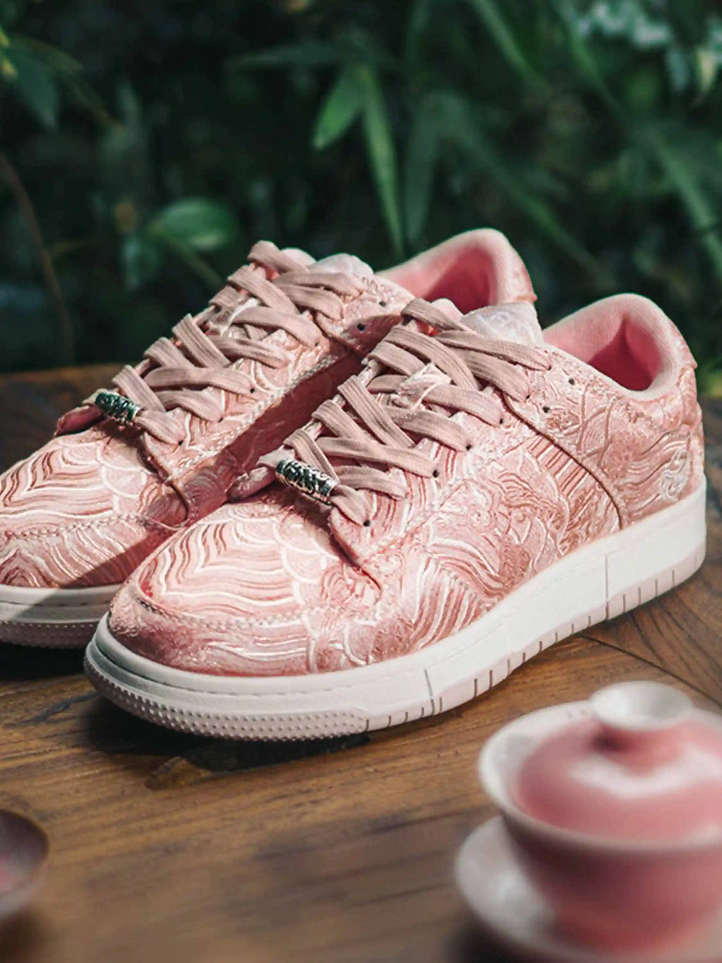 Disguisen American Street Breathable Silk Sneakers