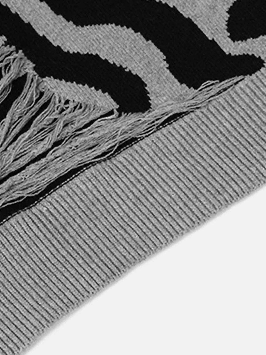 Disguisen Ripped Zebra Pattern Sweater