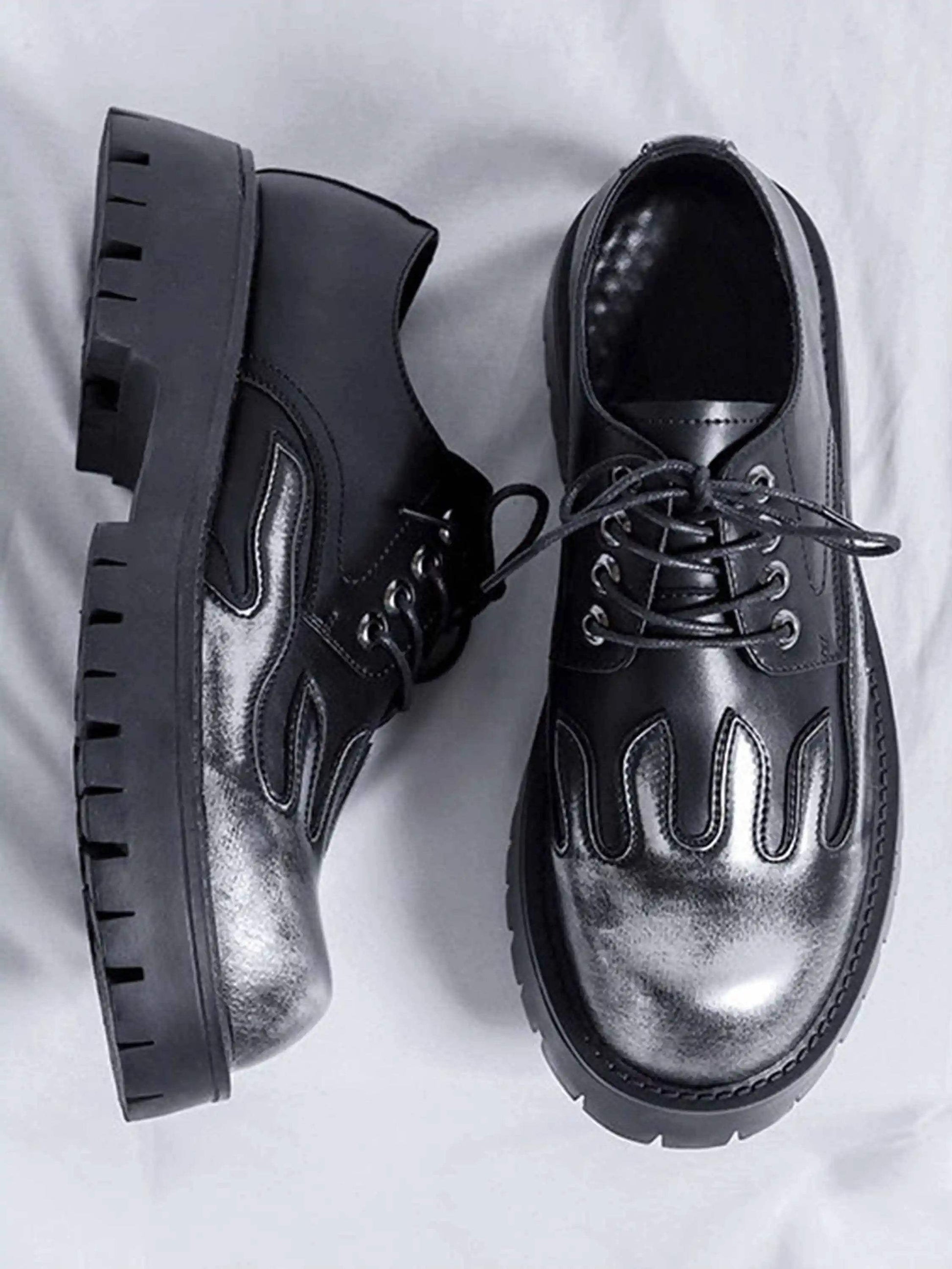 Disguisen Unique Silver Flame Derby Shoes