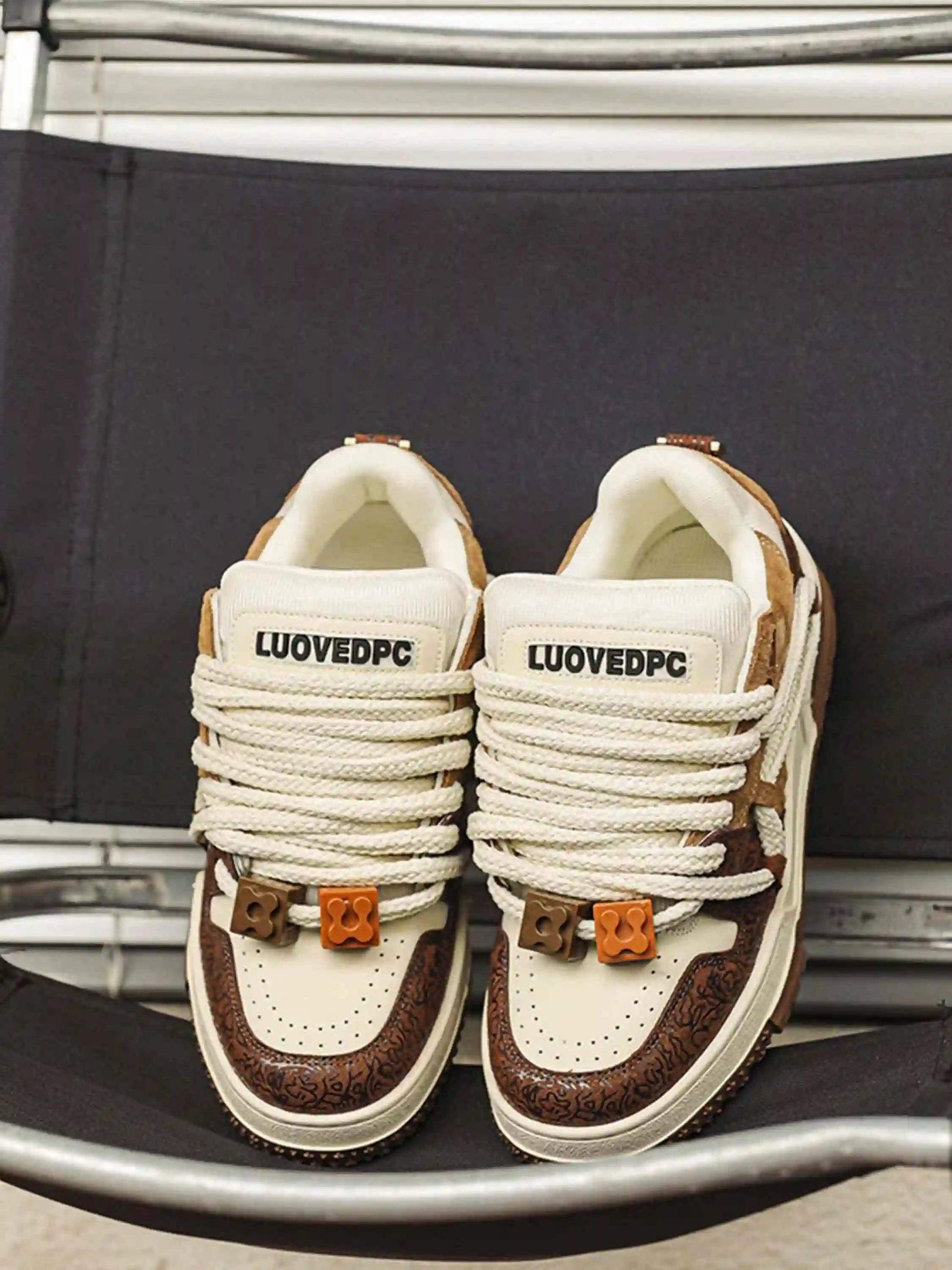 Disguisen Everything Goes With Casual Sneakers