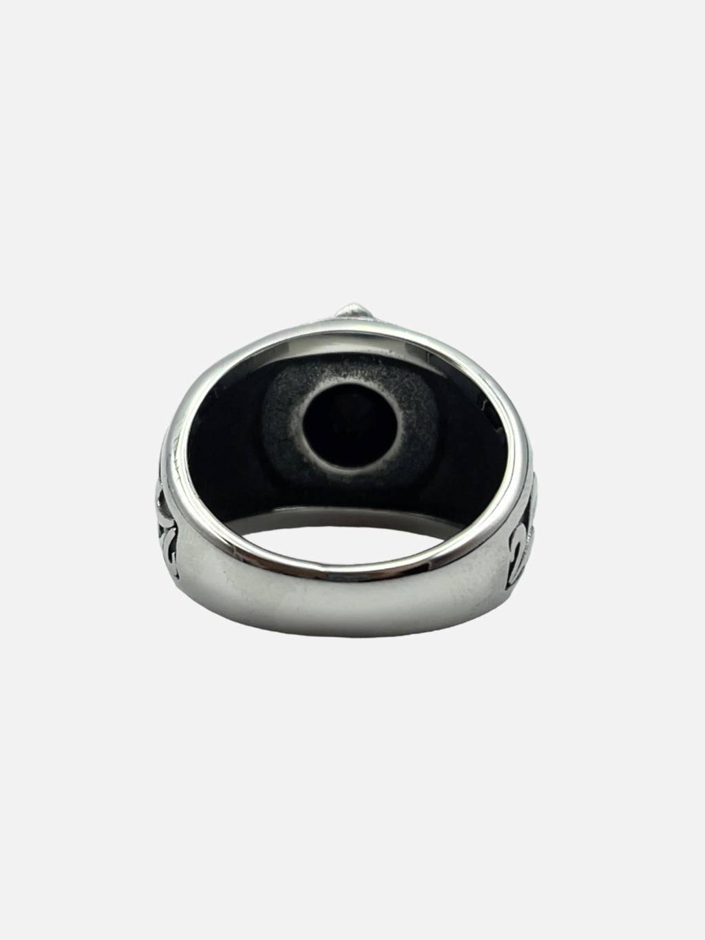 Vintage Gemstone Engraved Ring