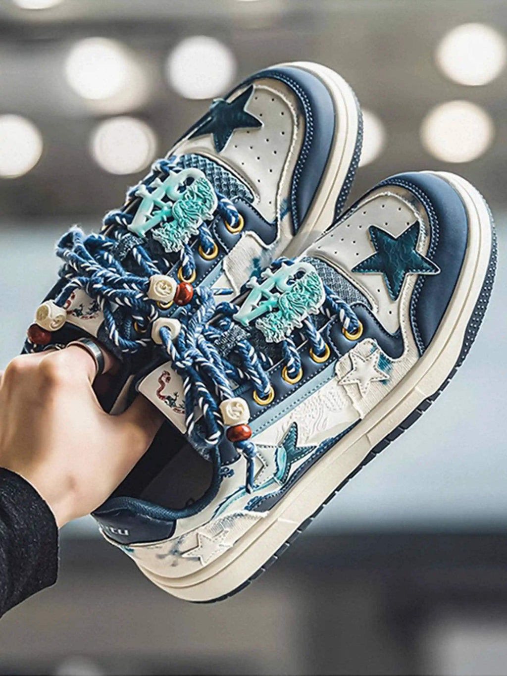 Disguisen Limited Edition Star Versatile Sneakers