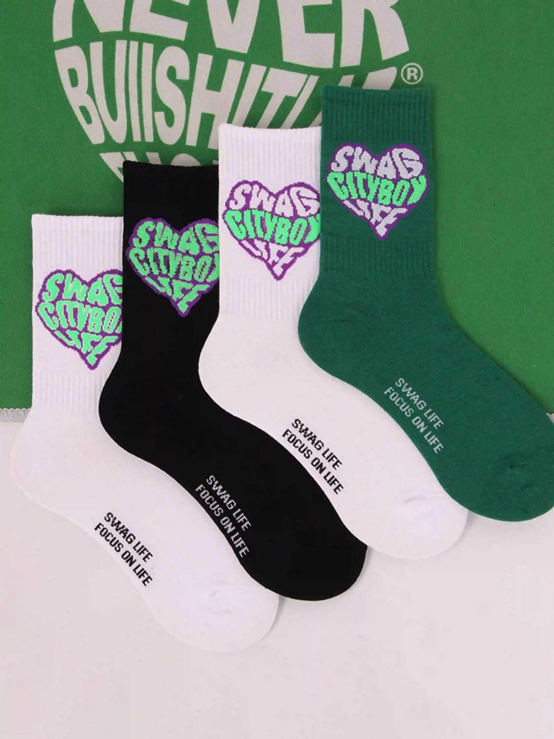 Disguisen American Style Heart Letter Skateboard Socks