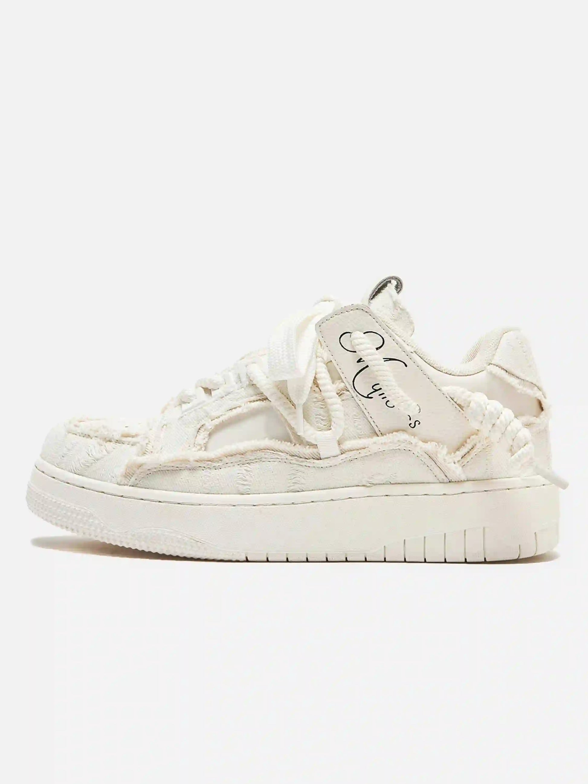 Disguisen Destruction Aesthetics Sneakers