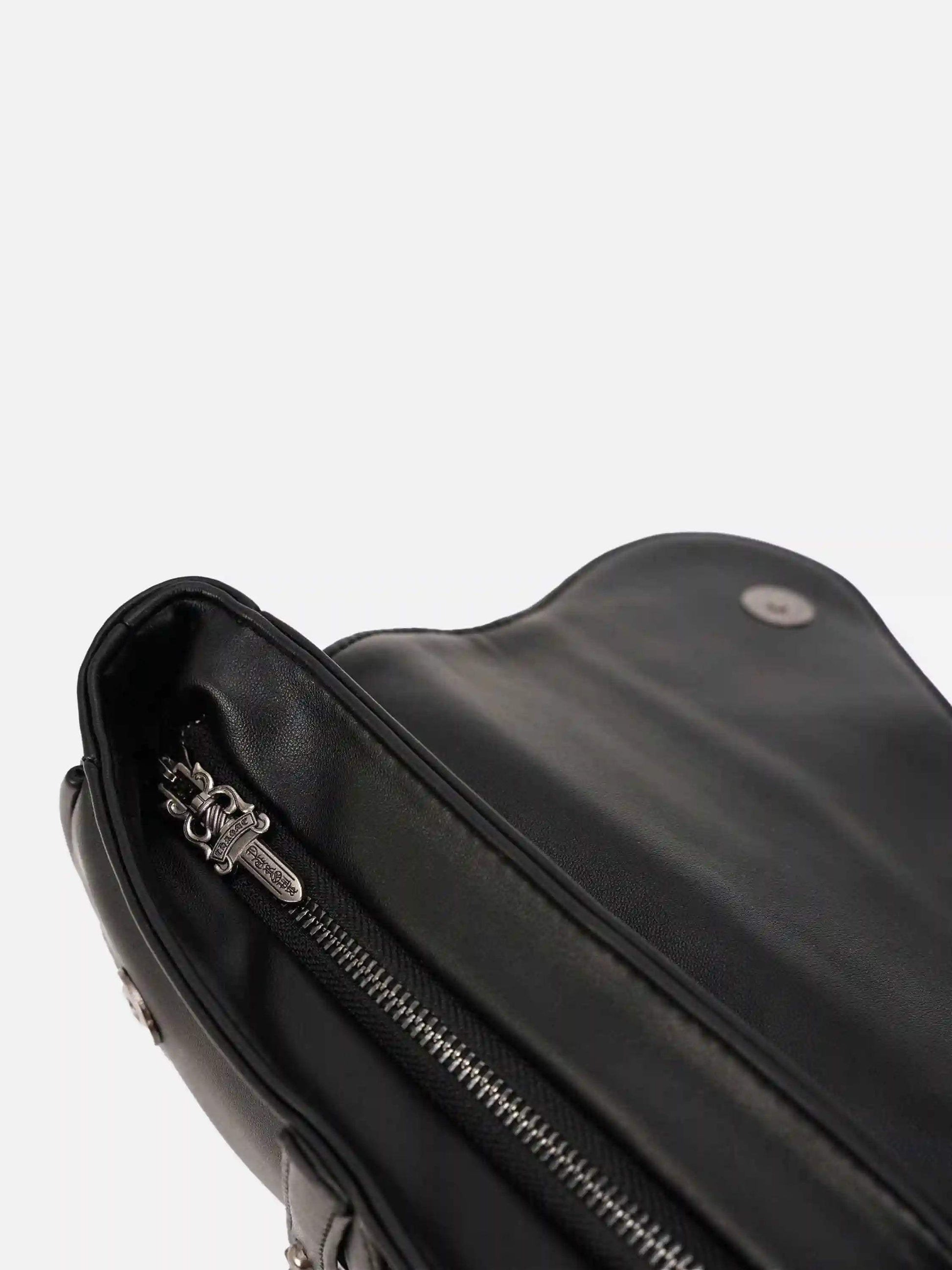 Disguisen High Street Saddle Bag Shoulder Bag