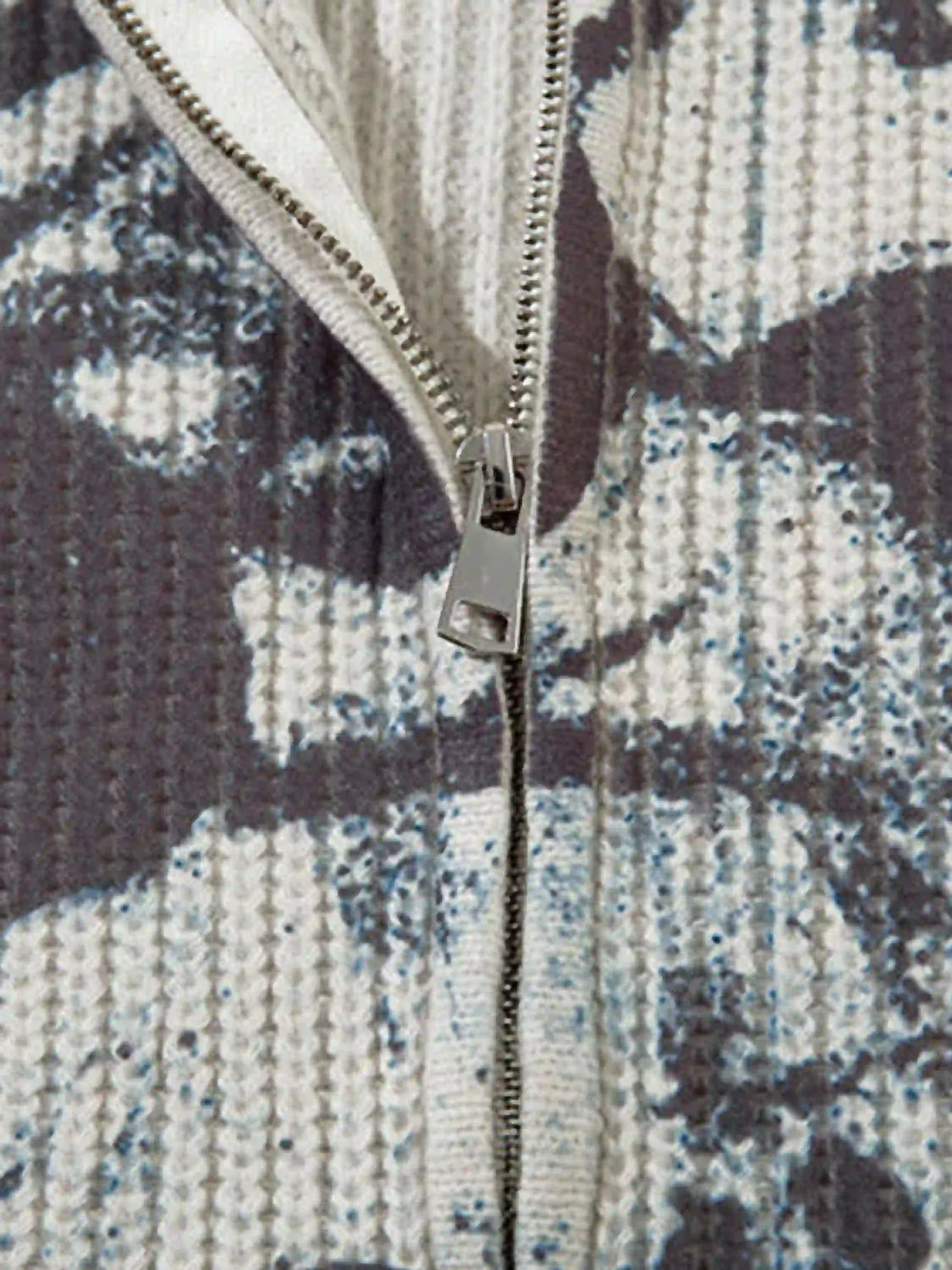 Disguisen Vintage Graffiti Zip-up Cardigan