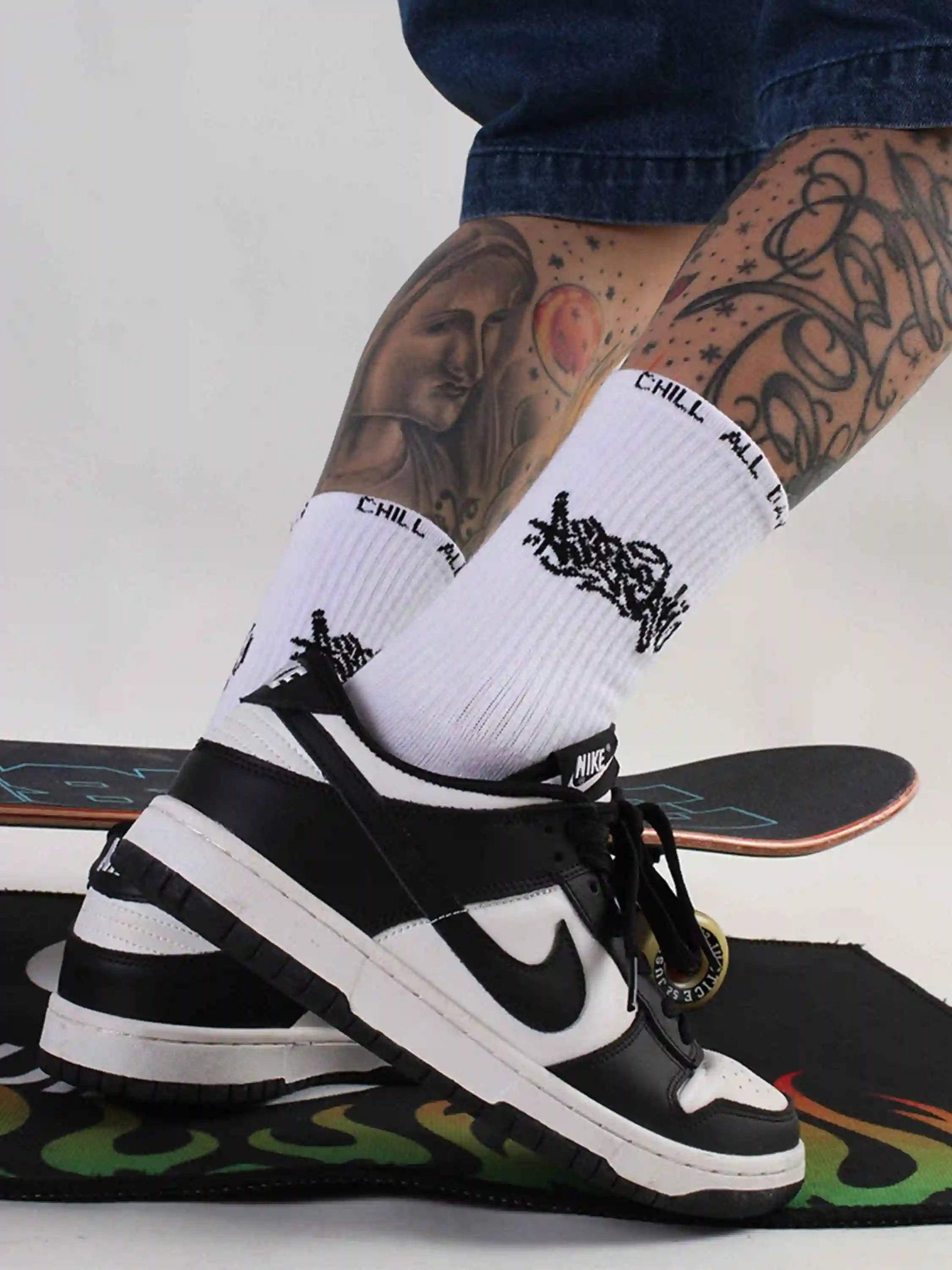 Disguisen American Street Style Mid-Length Socks